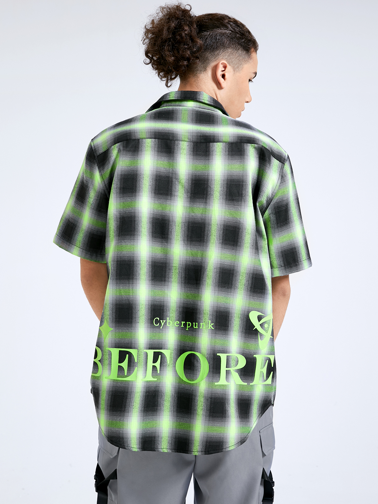 Men Back Letter Print Pocket Plaid Shirt