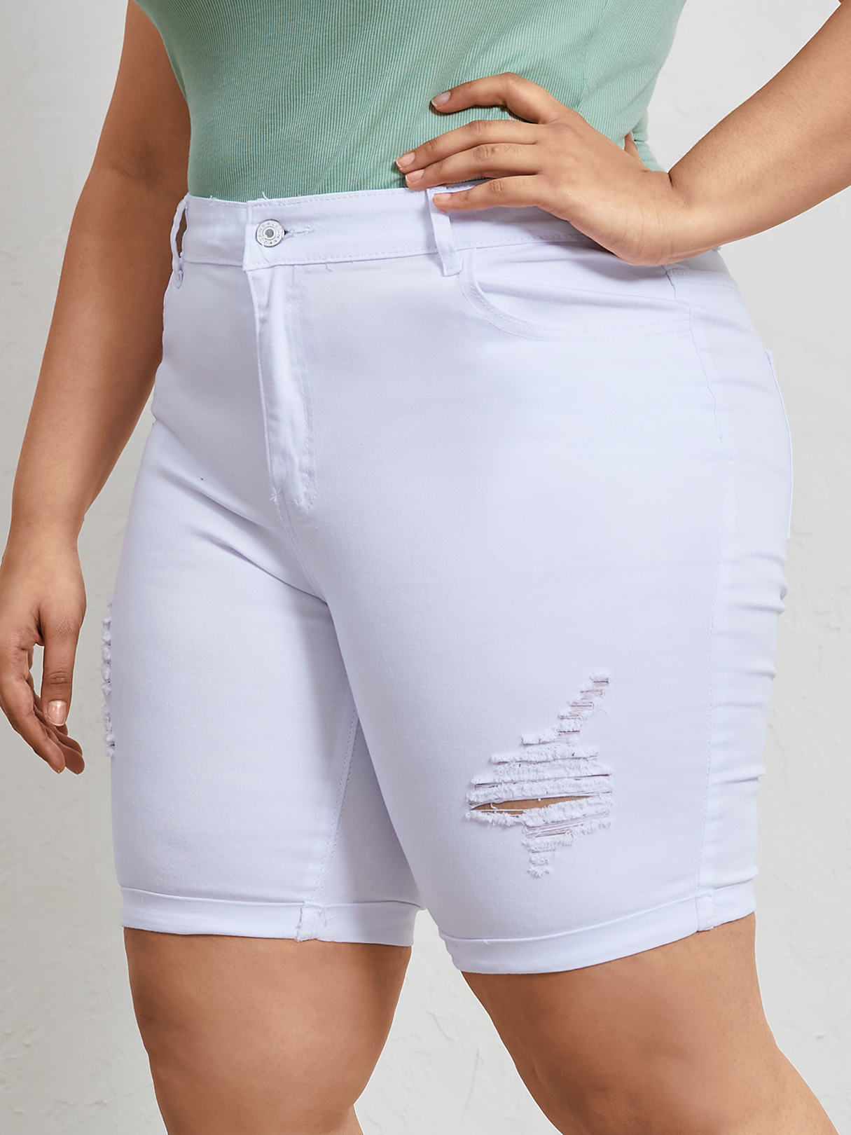 Plus Size Classic Five Pockets Random Ripped Details Shorts