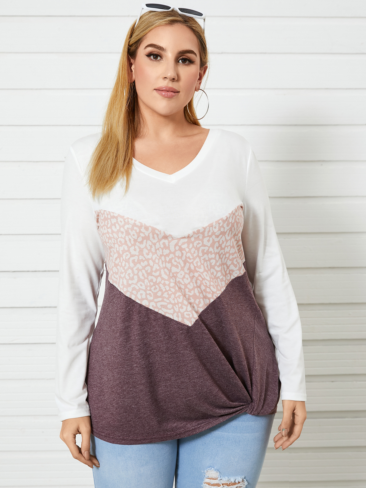 YOINS Plus Size V-neck Patchwork Leopard Twist Long Sleeves Sweater
