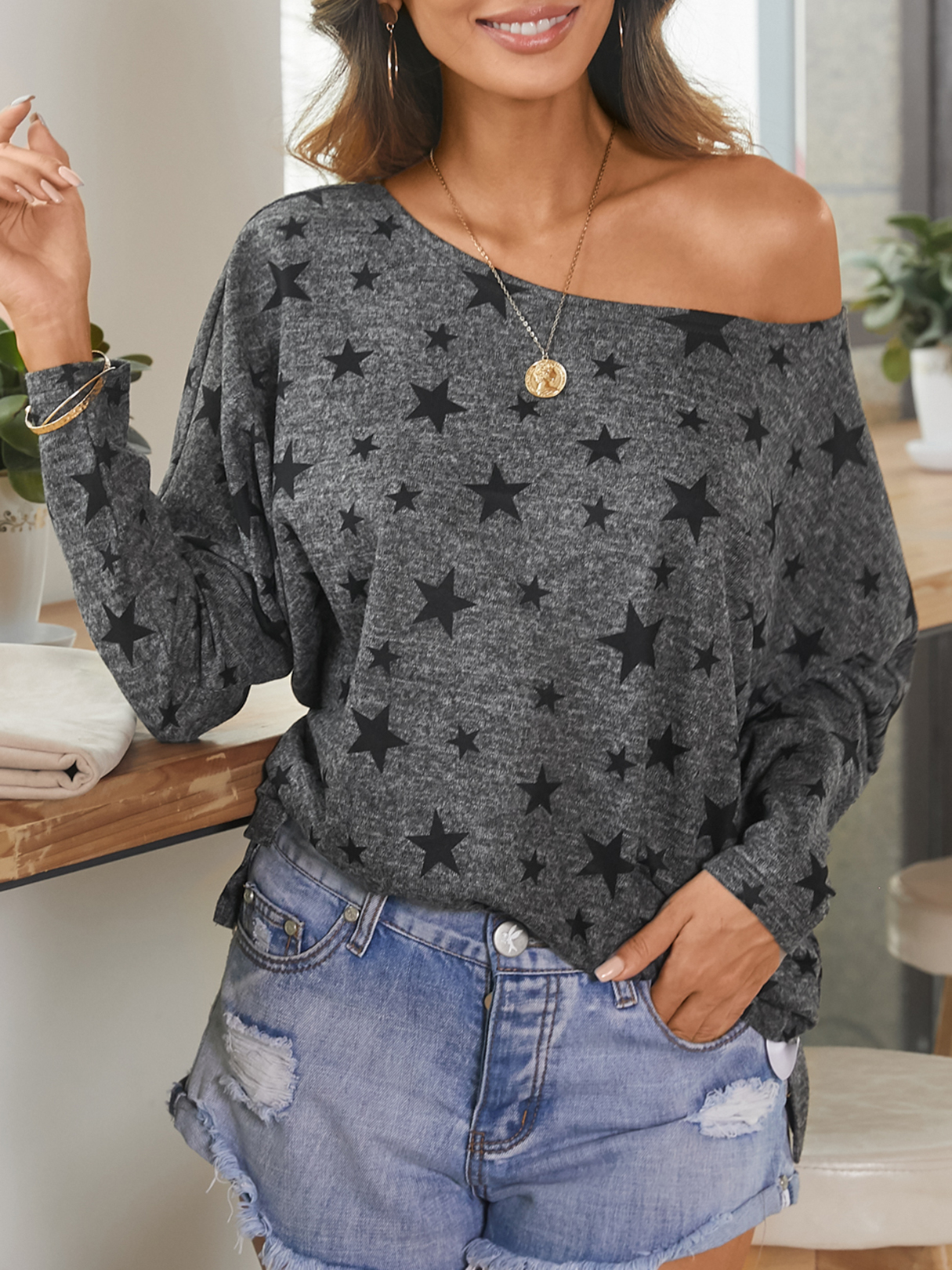 YOINS Star Print One Shoulder Long Sleeves Tee
