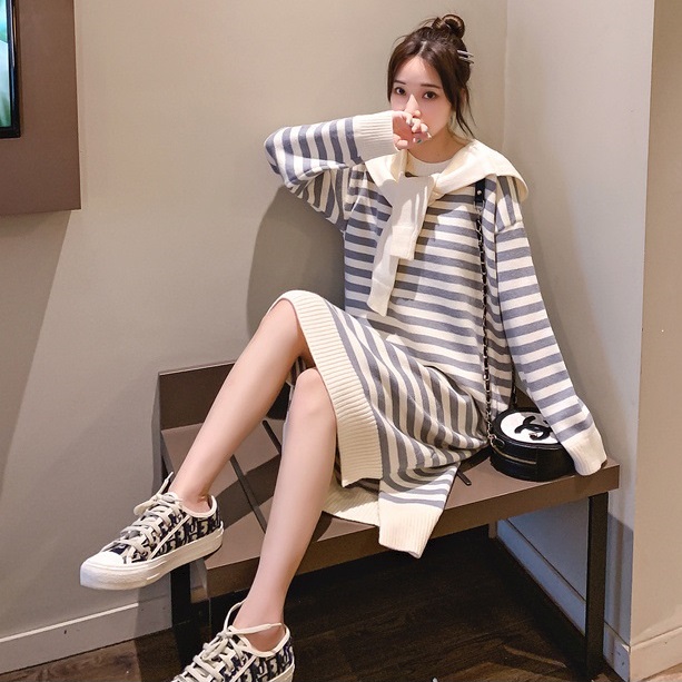 Bbuckkooki - Long-Sleeve Round-Neck Knit Dress + Scarf - Blue/One Size
