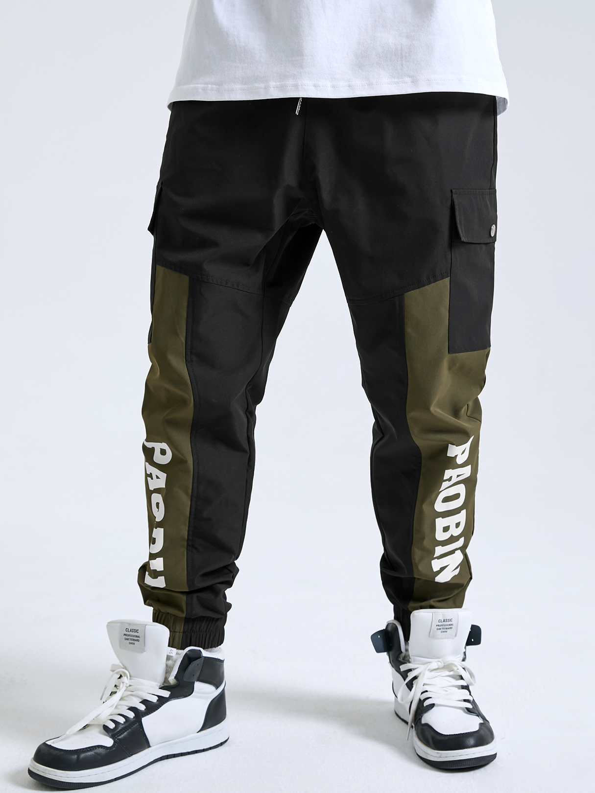 Men Fashion Letter Color Block Print Drawstring Cargo Pants