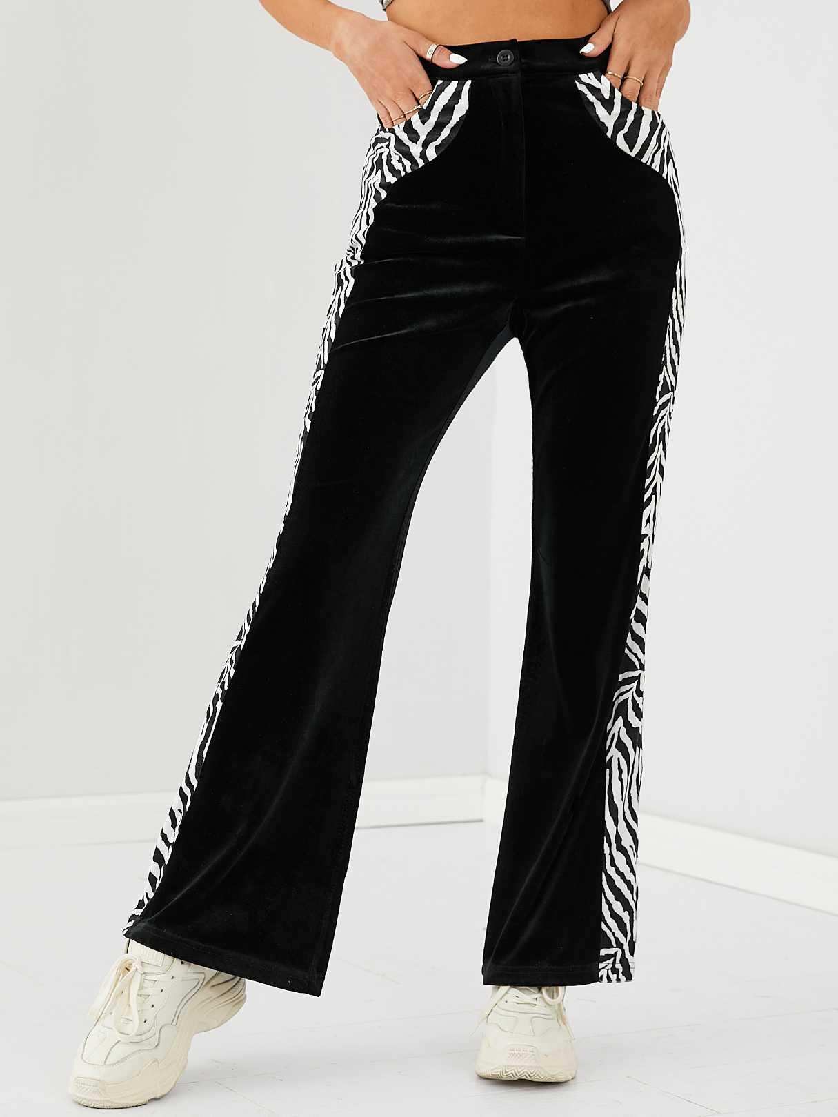 YOINS Black Zebra Side Pockets Flared Pants