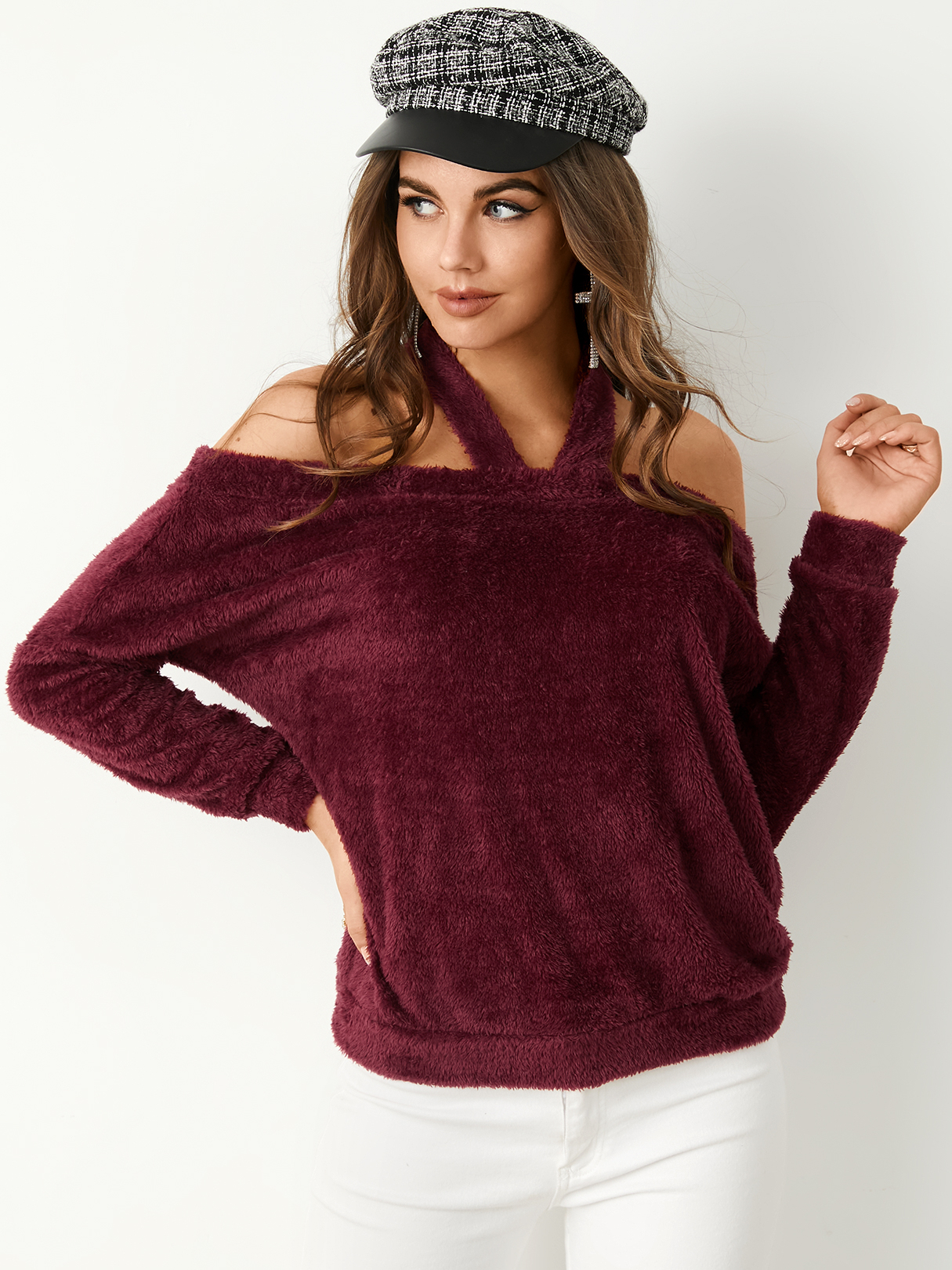 YOINS Cold Shoulder Design Halter Teddy Sweatshirt
