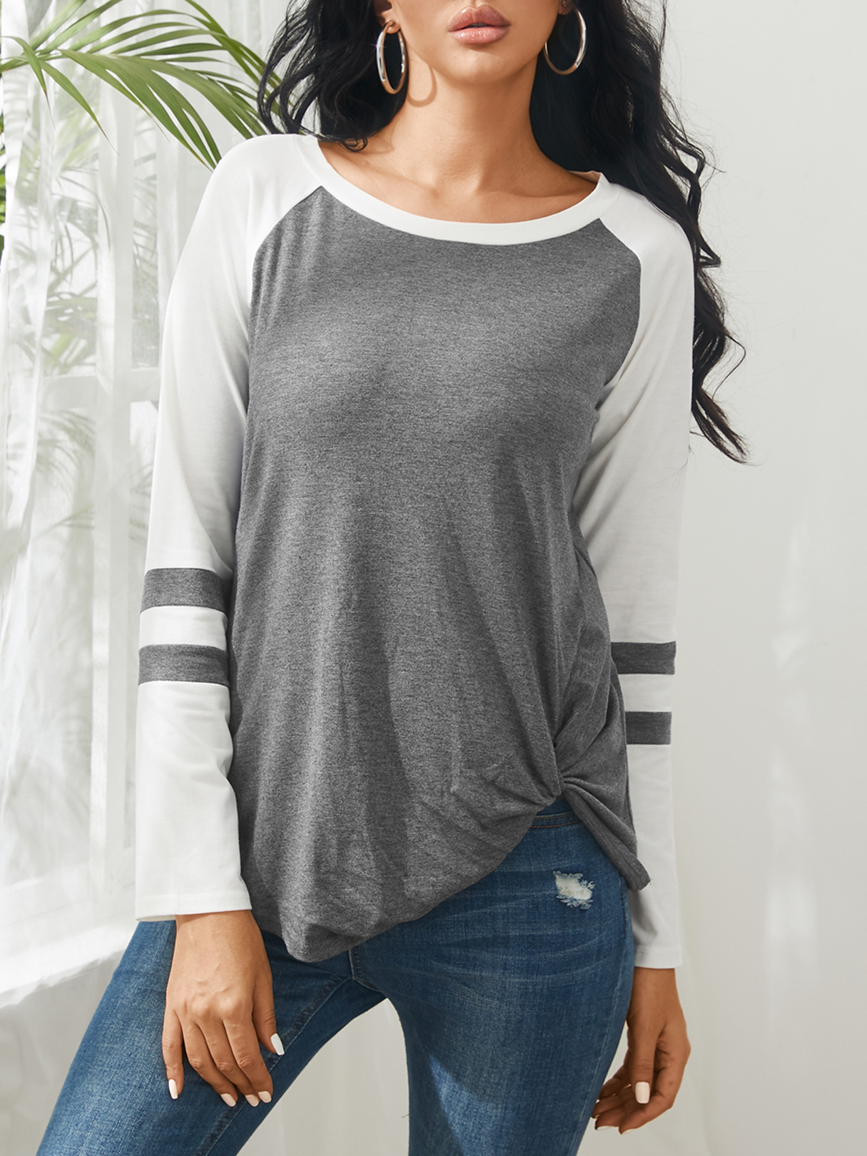 Grey Stripe Round Neck Long Sleeves Knot Hem T-shirt