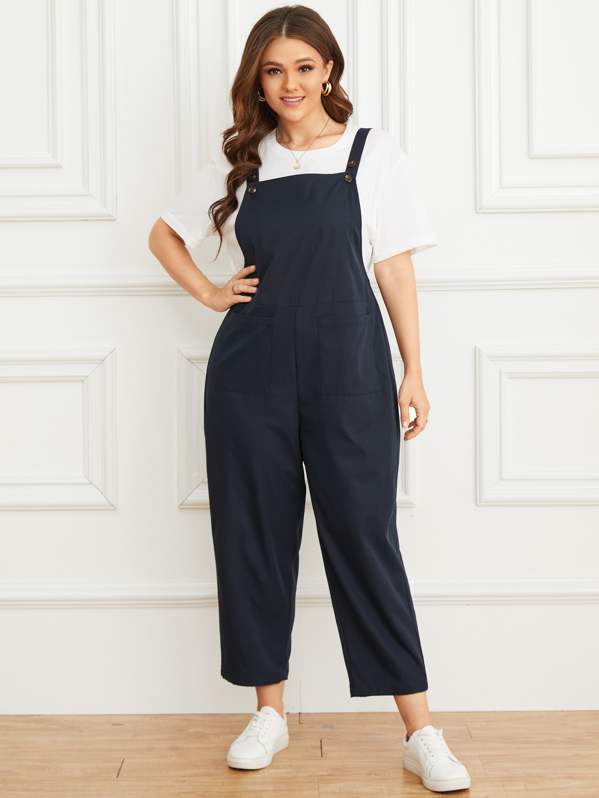 YOINS Plus Size Square Neck Button Design Pocket Sleeveless Jumpsuit