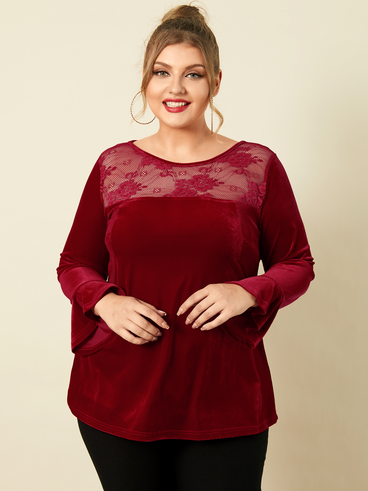 YOINS Plus Size Round Neck Patchwork Lace Christmas Long Sleeves Tee