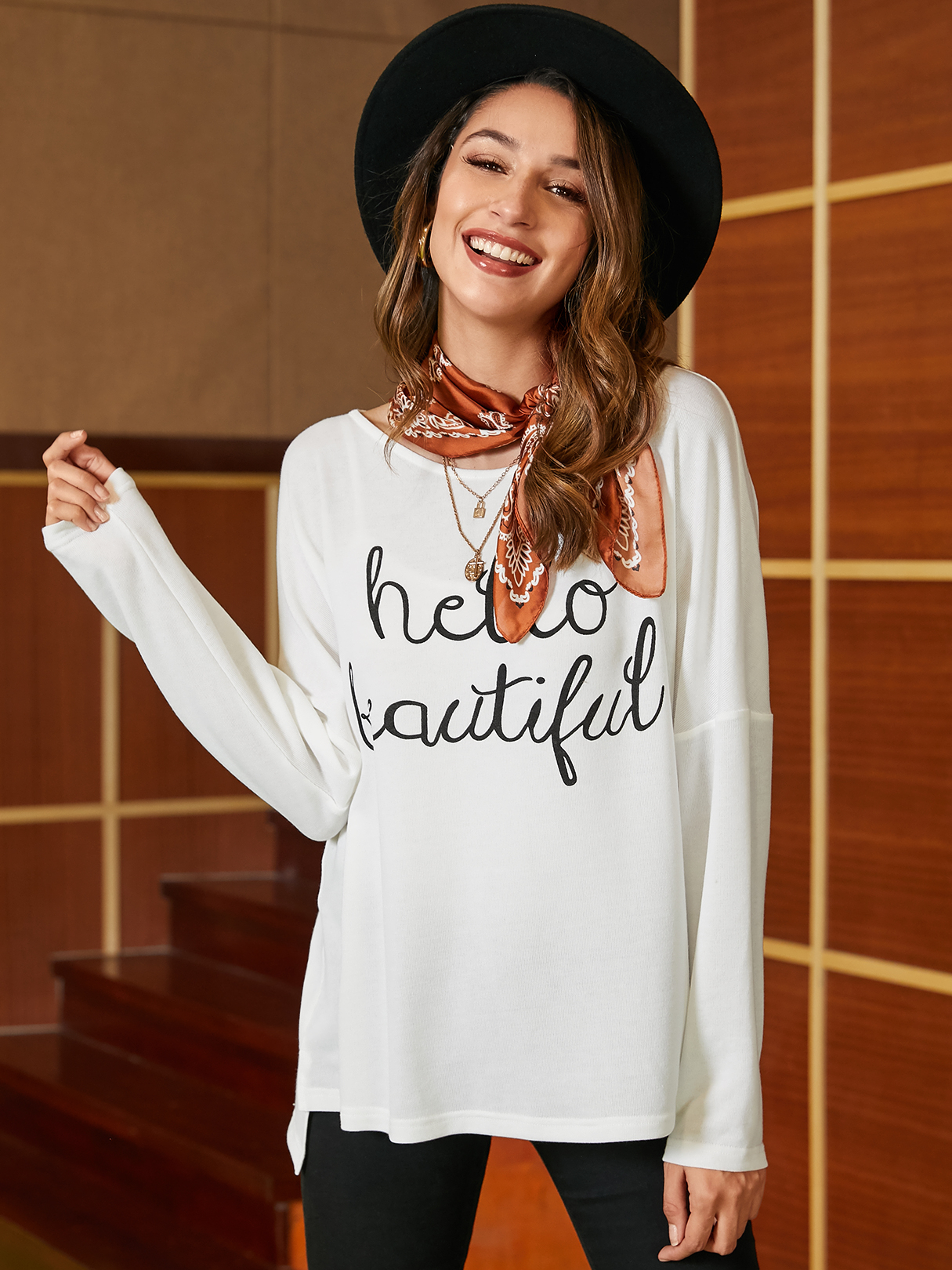 YOINS White Letter Round Neck Long Sleeves T-shirt