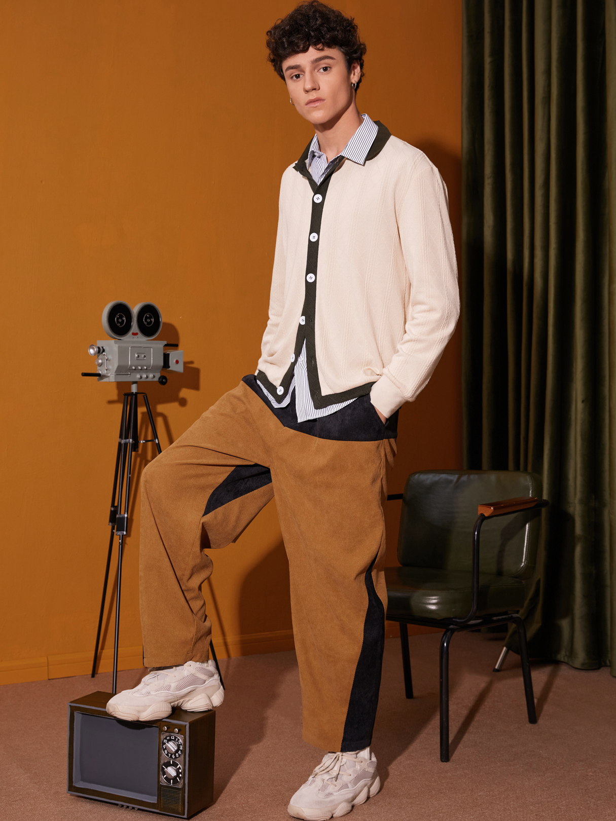 Men Vintage Corduroy Color Block Casual Pants
