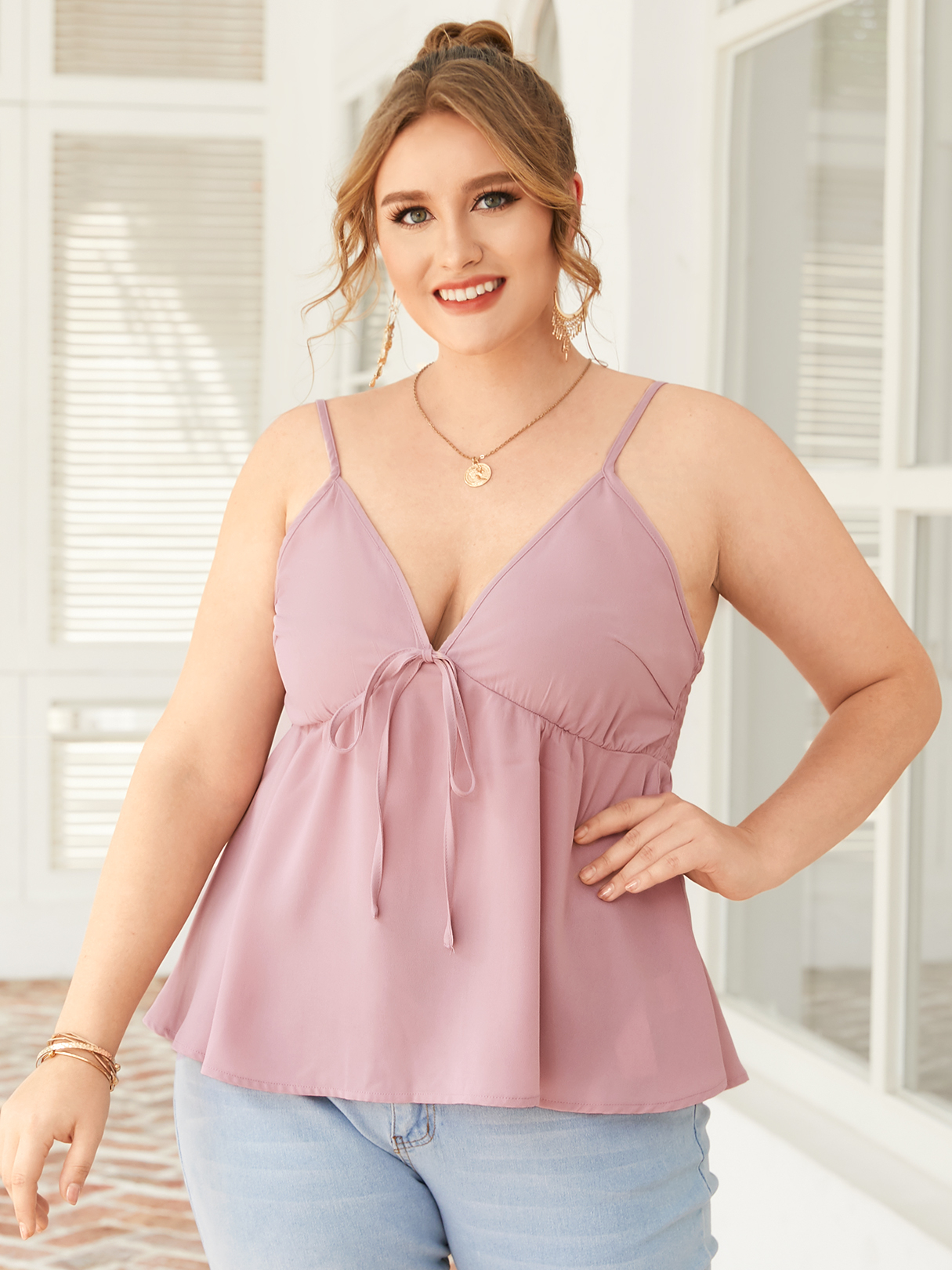 YOINS Plus Size V-neck Shirring Sleeveless Cami