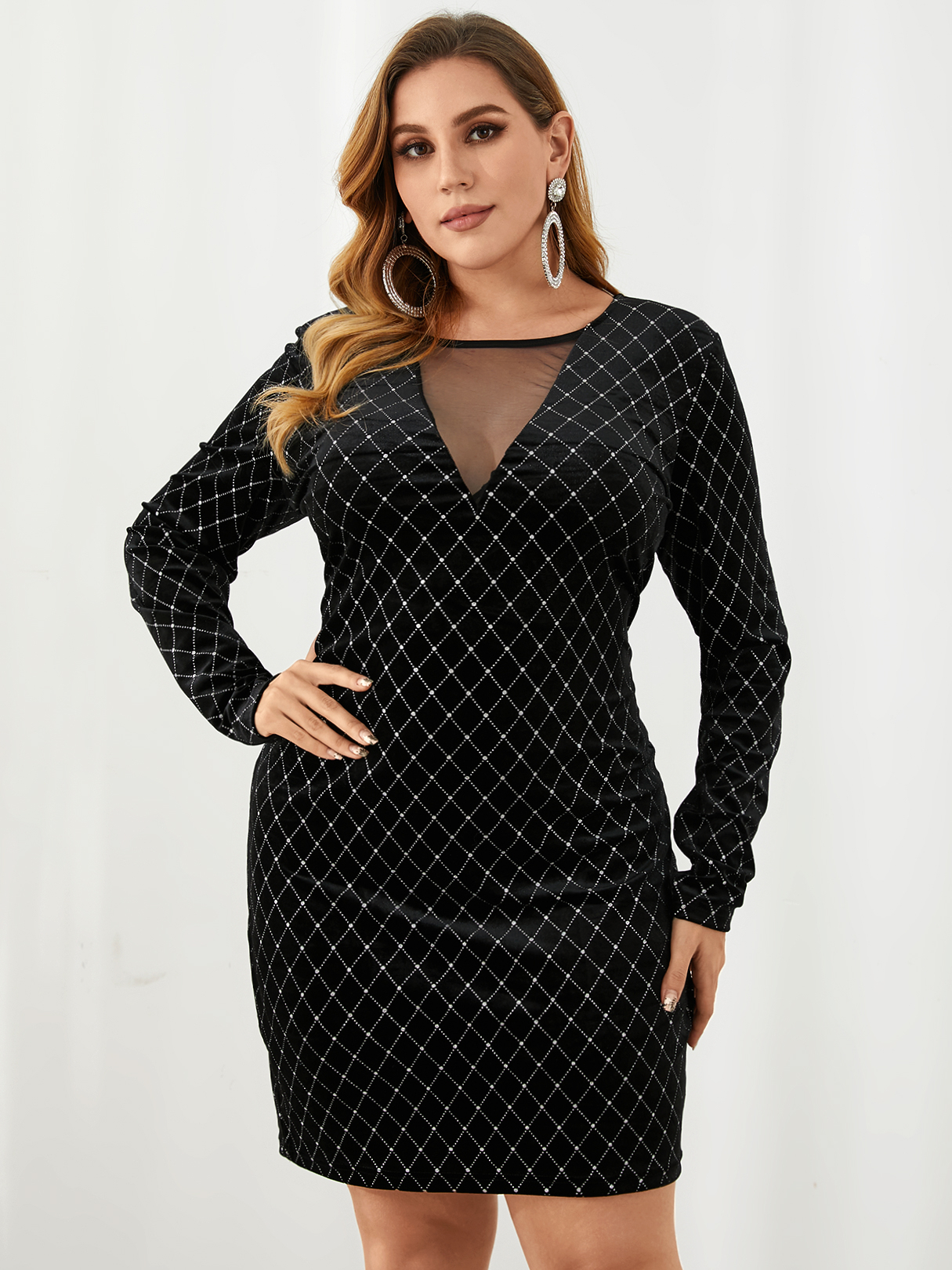 Plus Size Round Neck Plaid Glitter Long Sleeves Dress