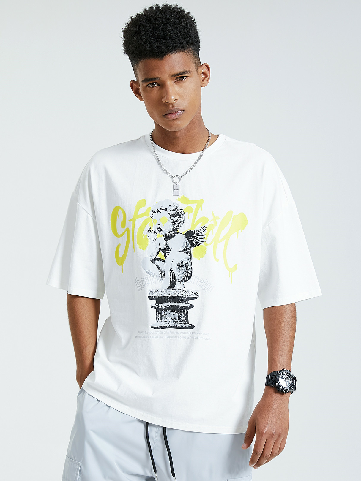 KOYYE Men Casual Letter Figure Print T-Shirt
