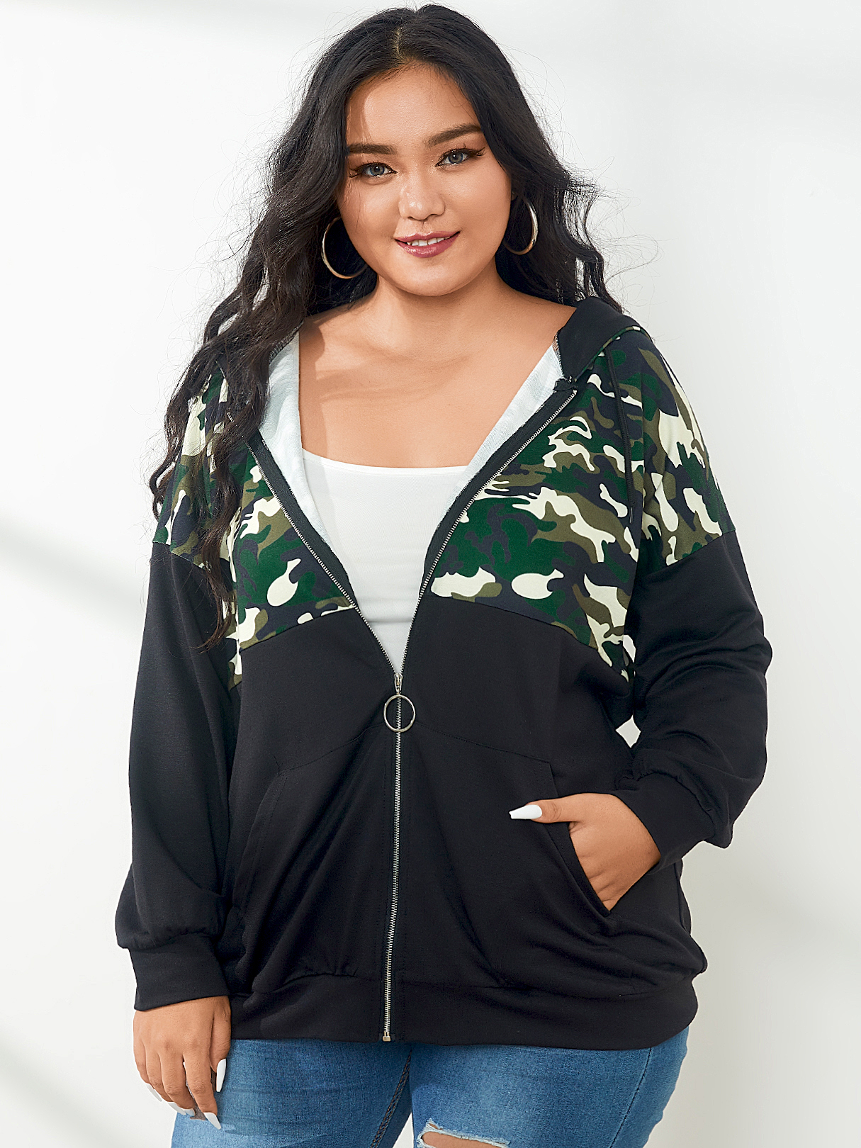YOINS Plus Size Camo Side Pockets Hooded Design Zip Front Coat