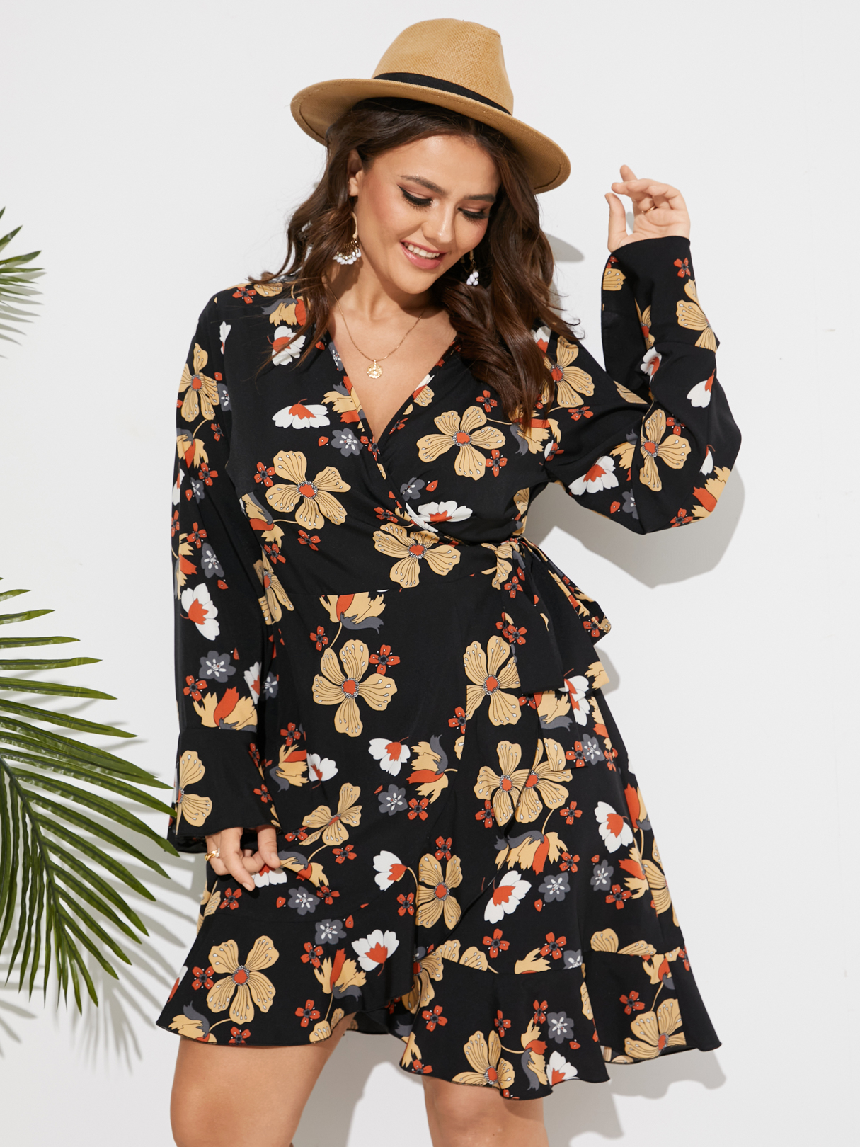 YOINS Plus Size Floral Print Belt Design Crossed Front Design Long Sleeves Dress