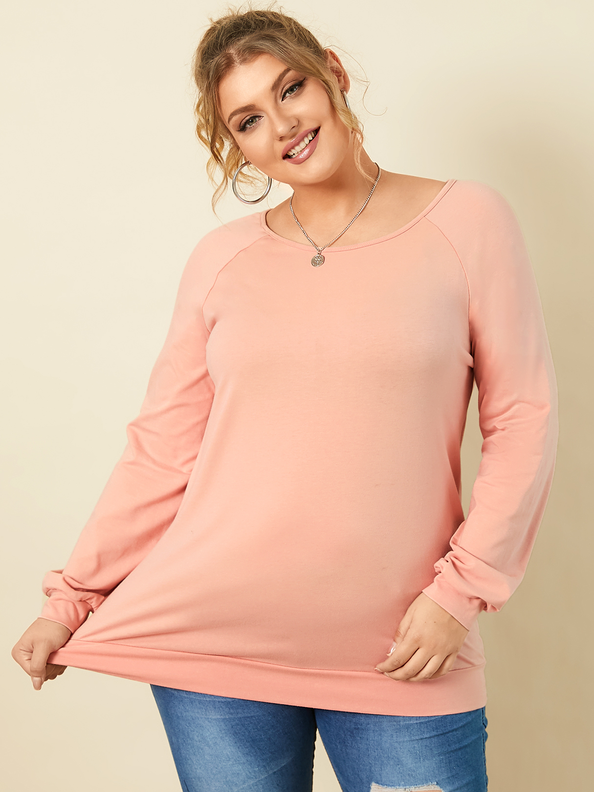 Plus Size Round Neck Long Sleeves Sweatshirt
