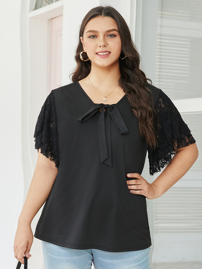YOINS Plus Size Crew Neck Tie-up Design Lace Patchwork Short Sleeves Blouse