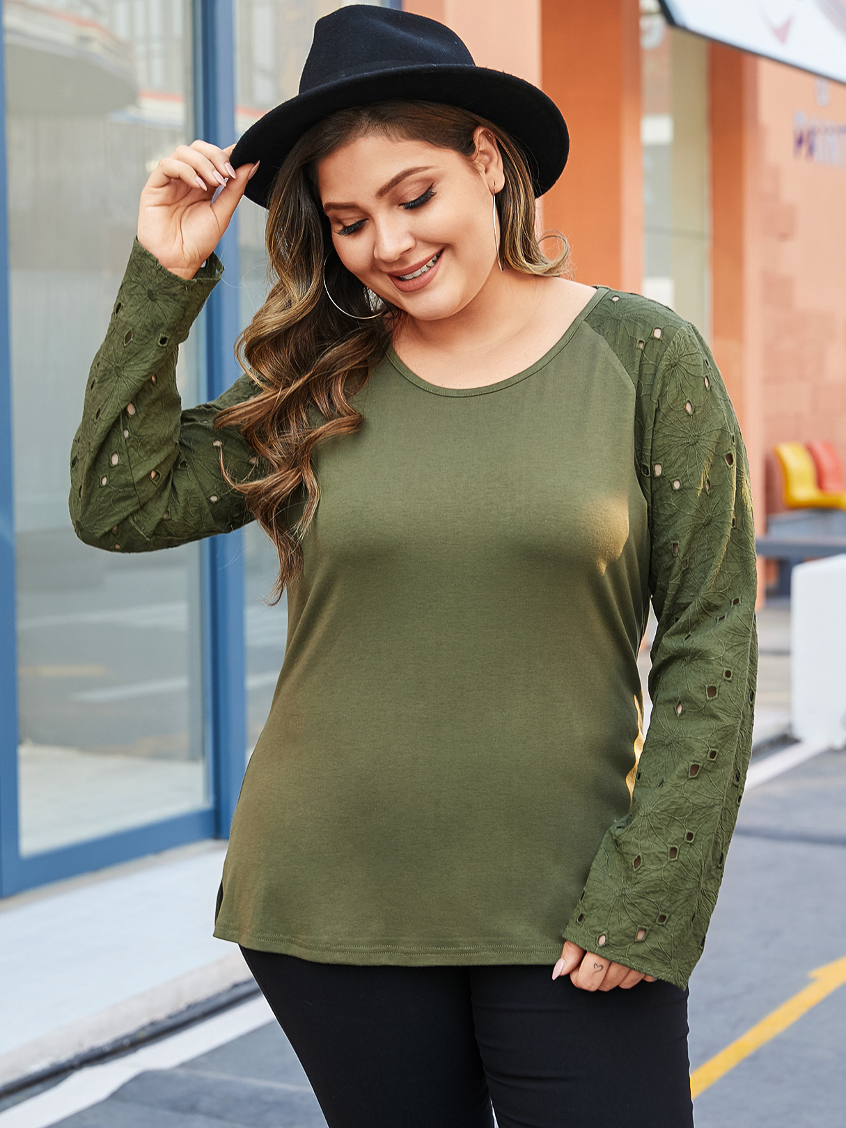 YOINS Plus Size Army Green Hollow Design Round Neck Tee