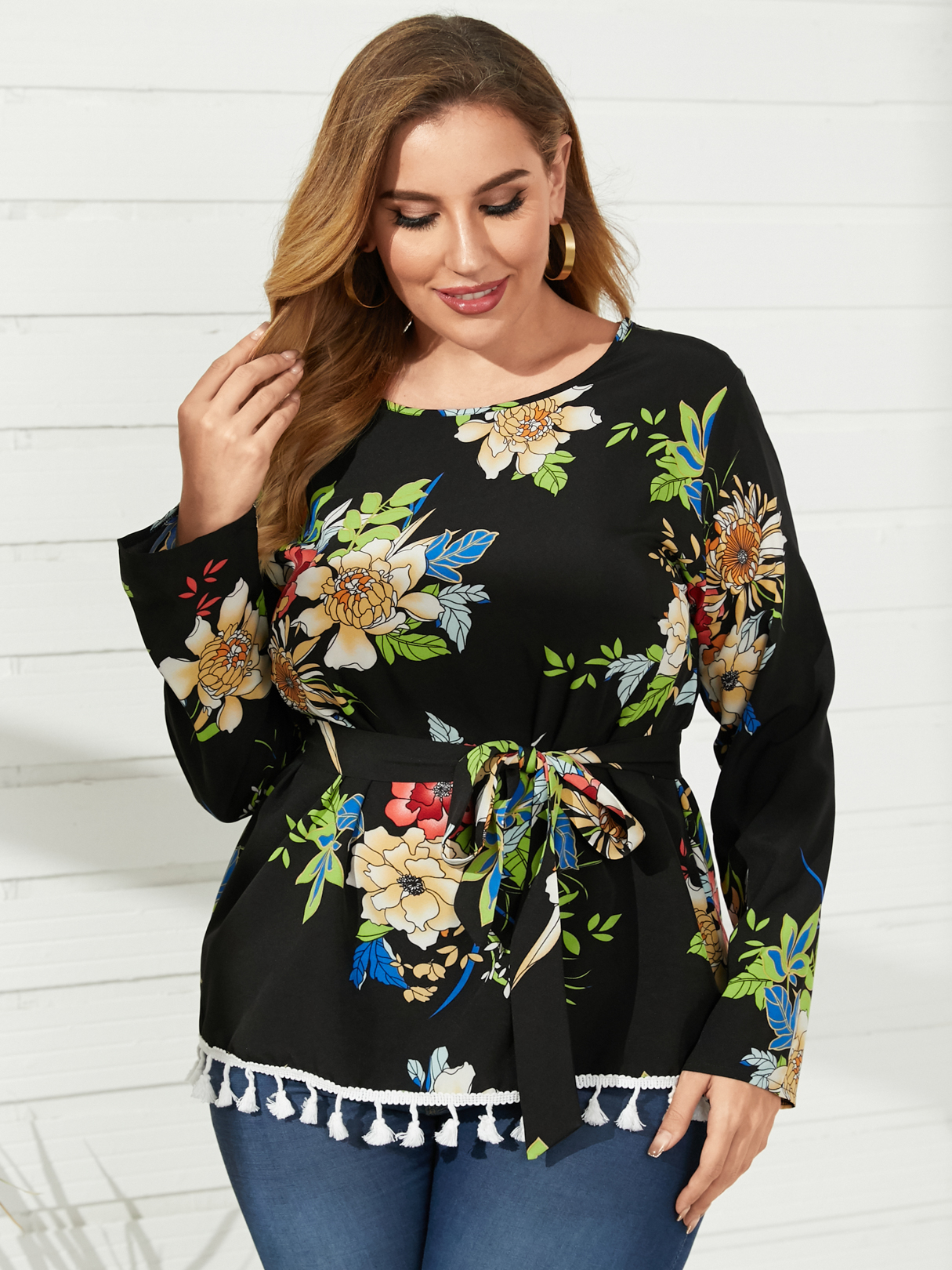 Plus Size Round Neck Floral Print Belt Design Long Sleeves Blouse
