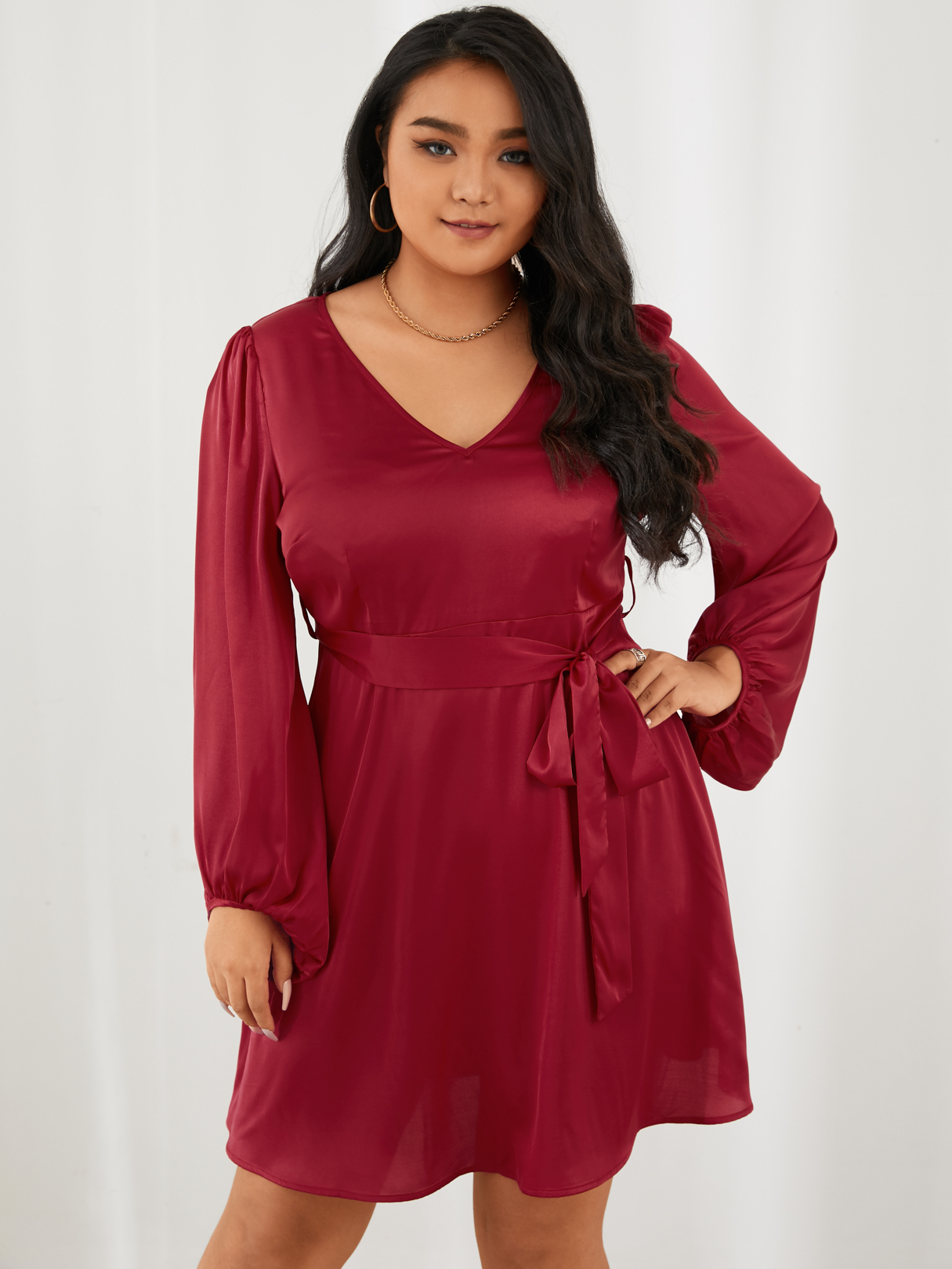 YOINS Plus Size V-neck Belt Design Zip Back Fastening Long Sleeves Mini Dress