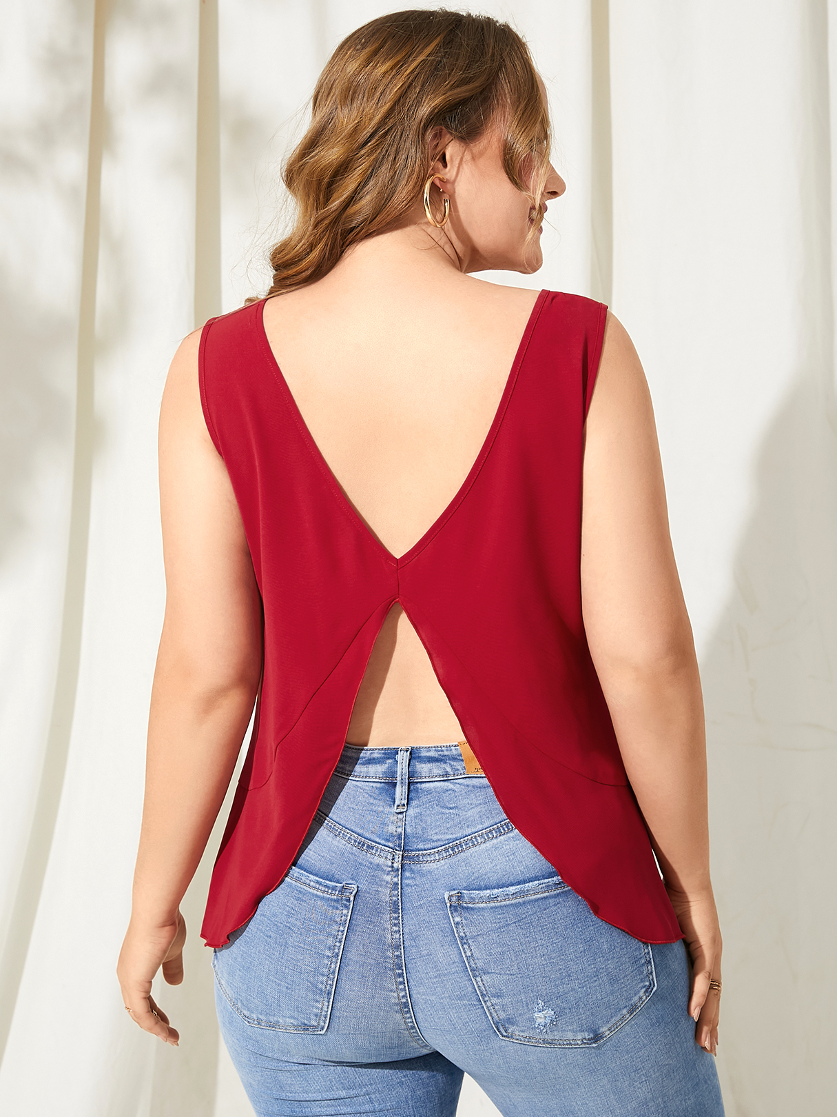 YOINS Plus Size Round Neck Backless Design Cut Out Sleeveless Tank Top