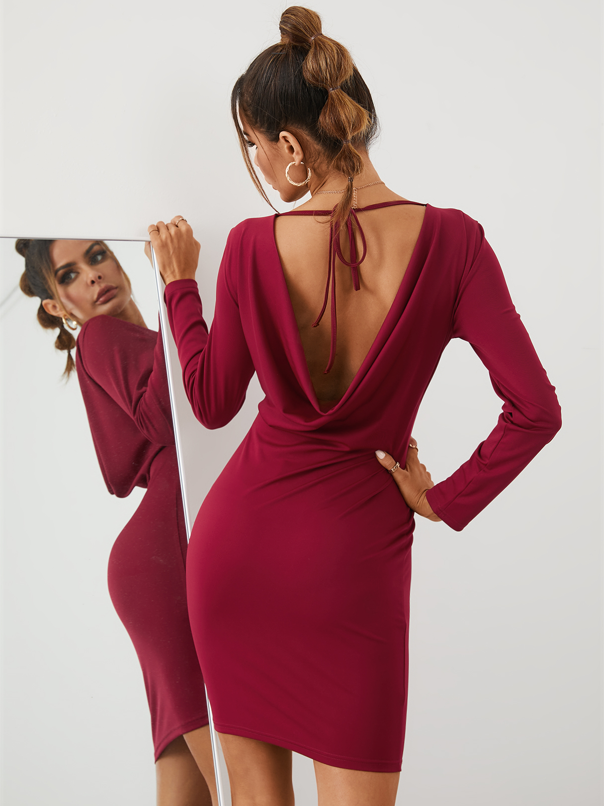YOINS Backless Tie-up design Long sleeves Mini Dress