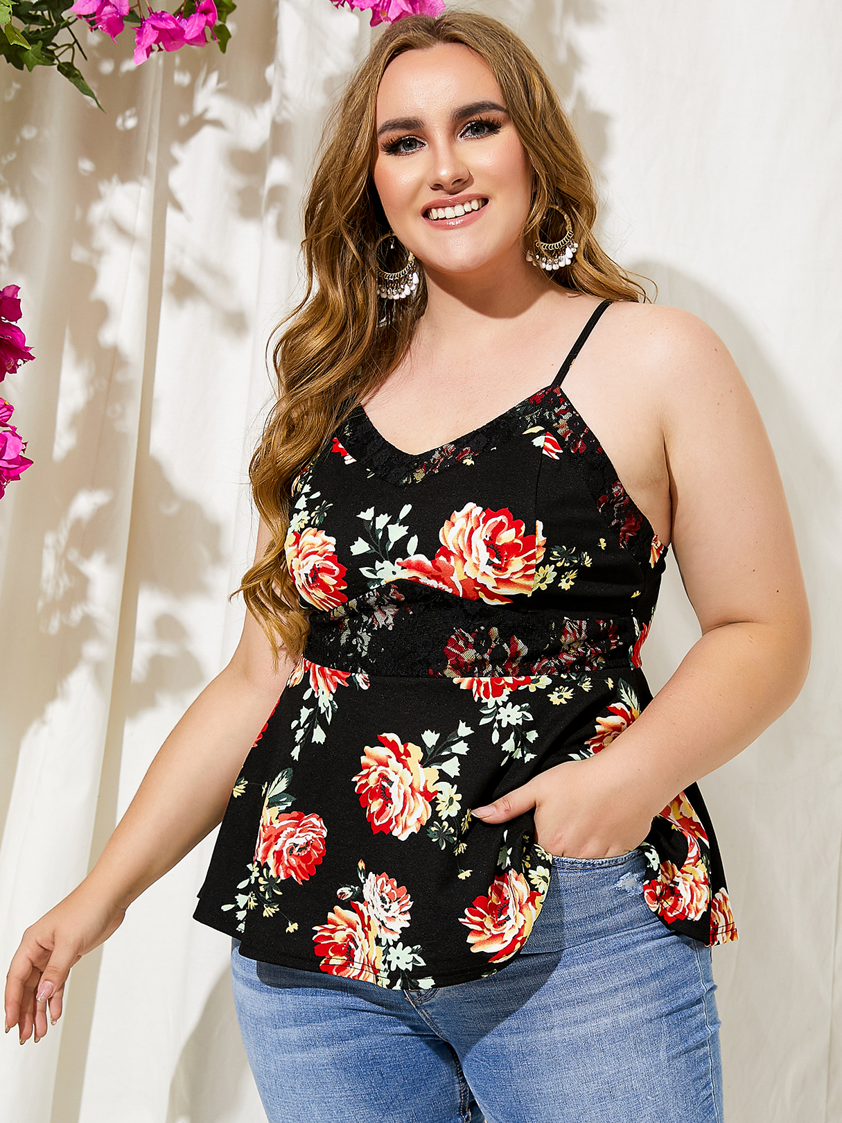 YOINS Plus Size Spaghetti Floral Print Lace Patchwork Design Sleeveless Cami