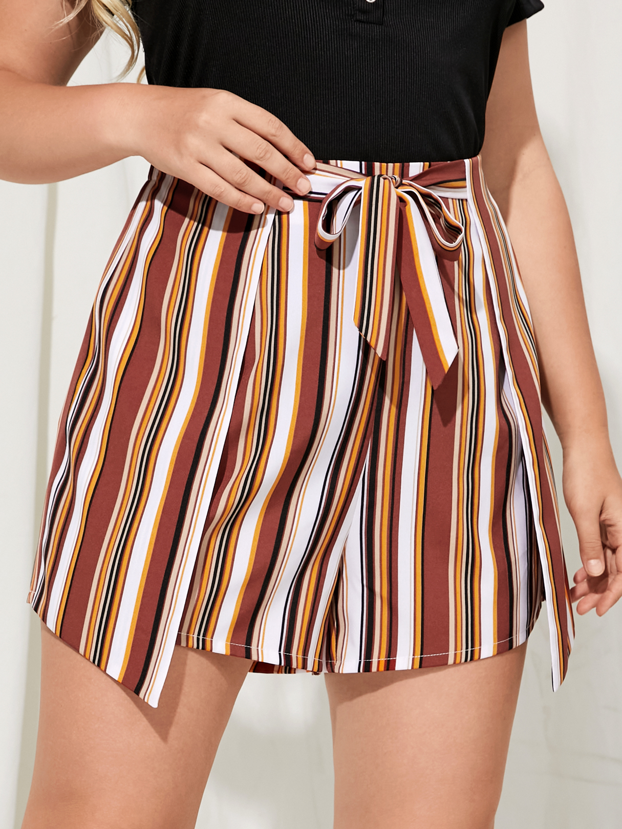 YOINS Plus Size Striped Tie-up Design Shorts