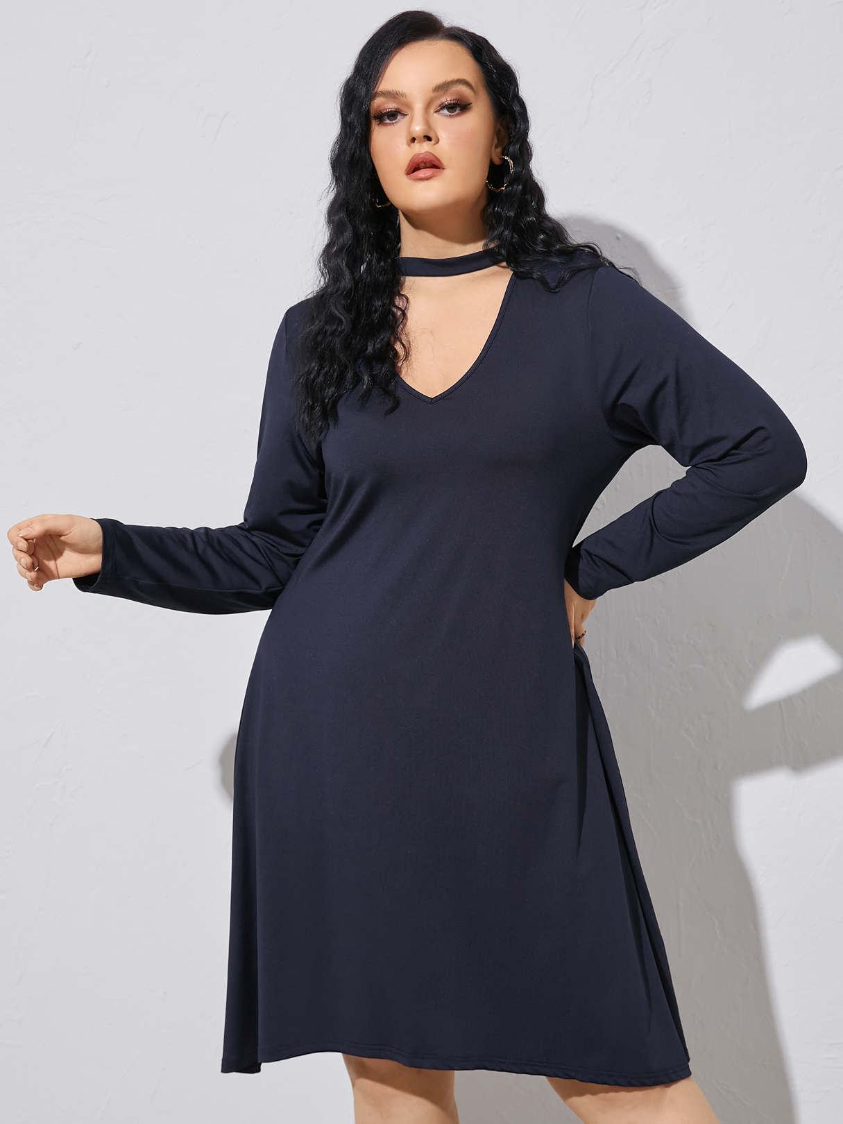 YOINS BASICS Plus Size Choker Neck Cut Out Knit Long Sleeves Dress