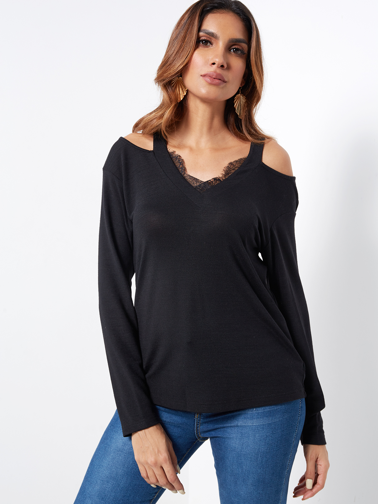 Black V-neck Long Sleeves Cold Shoulder Tee