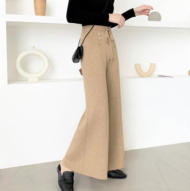 Bbuckkooki - Band-Waist Buttoned Knit Wide-Leg Pants - Black/One Size