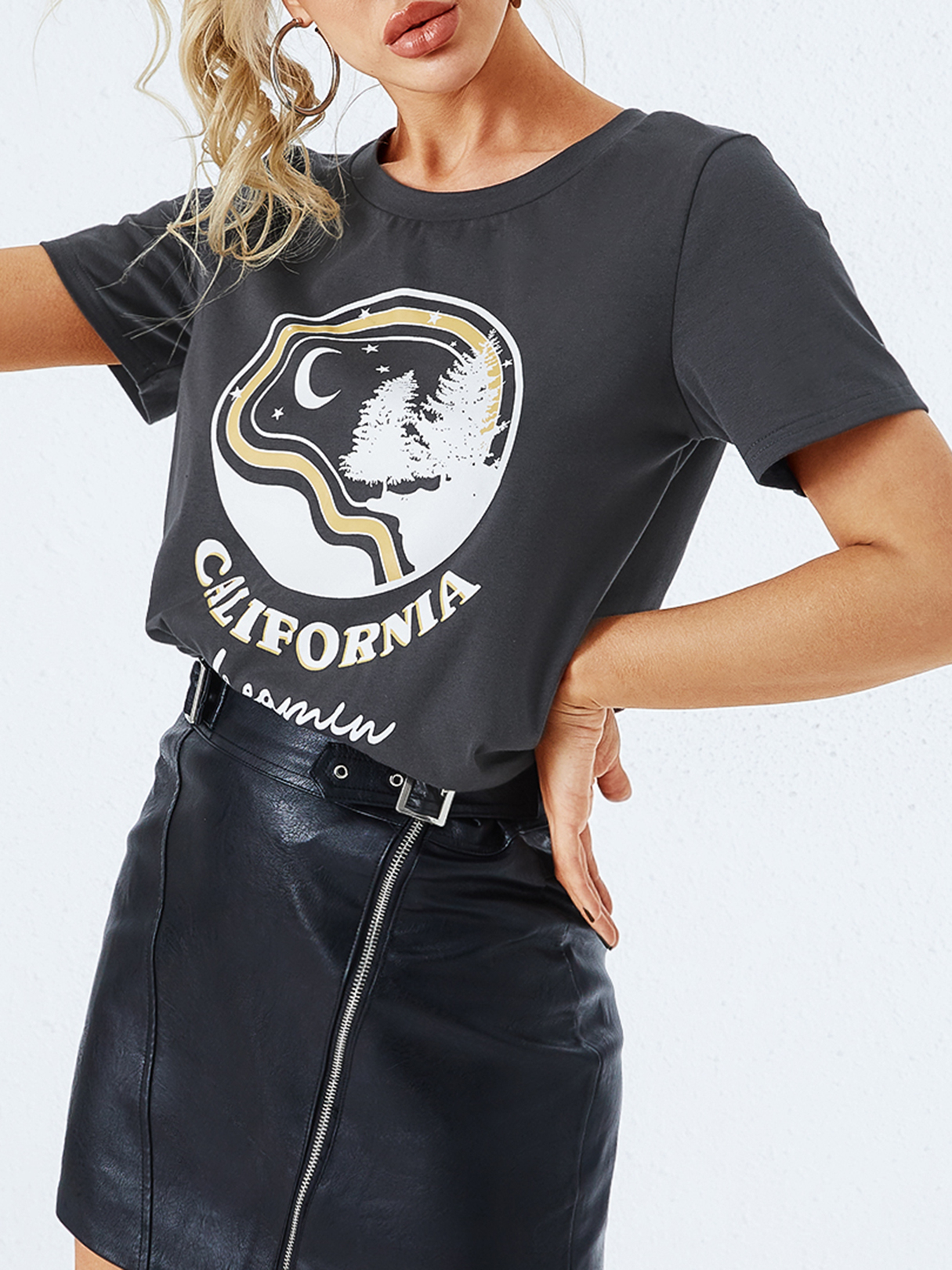 YOINS Grey Letter Graphic Round Neck Short Sleeves Tee