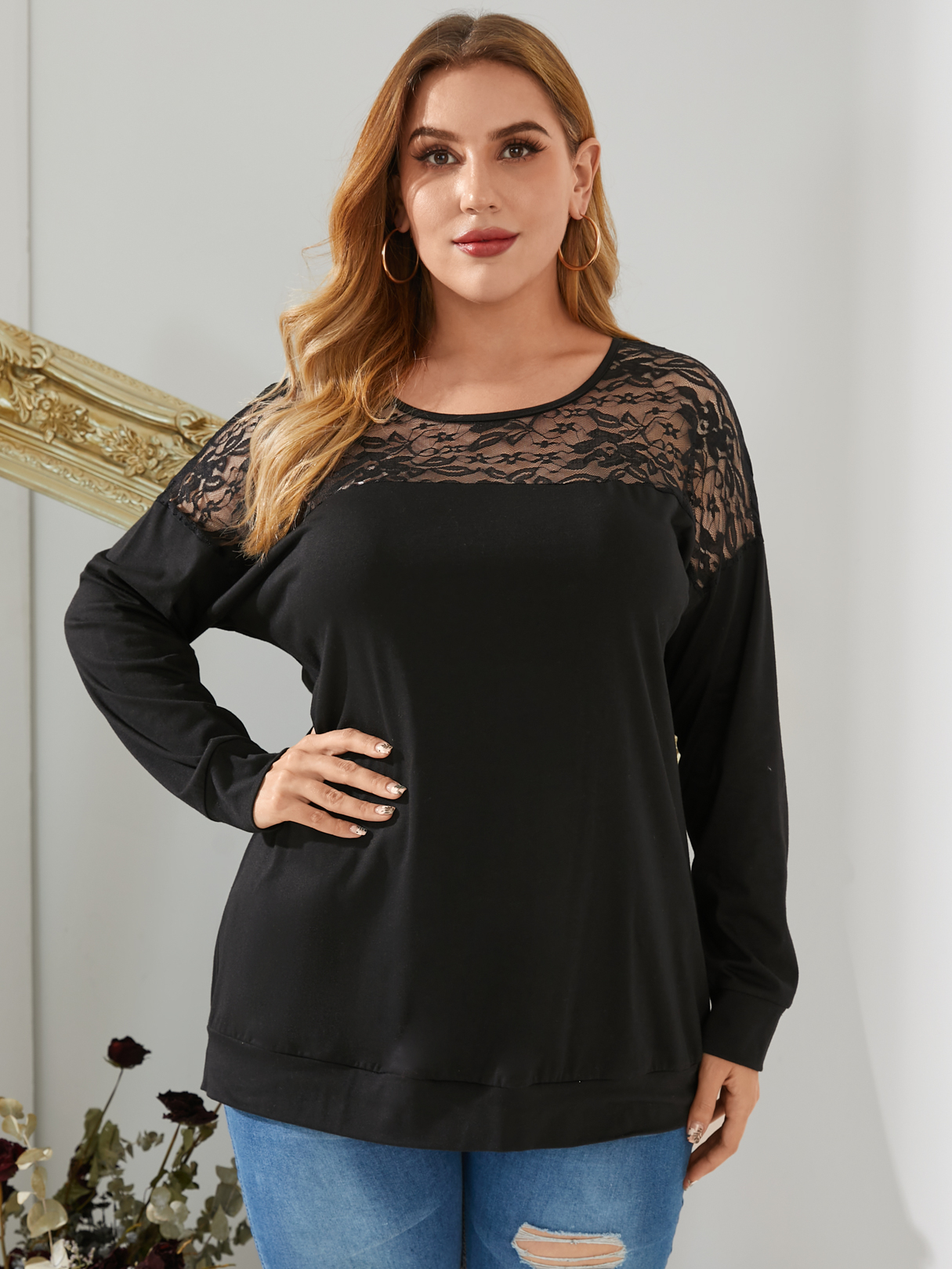 YOINS Plus Size Round Neck Lace Patchwork Long Sleeves Tee