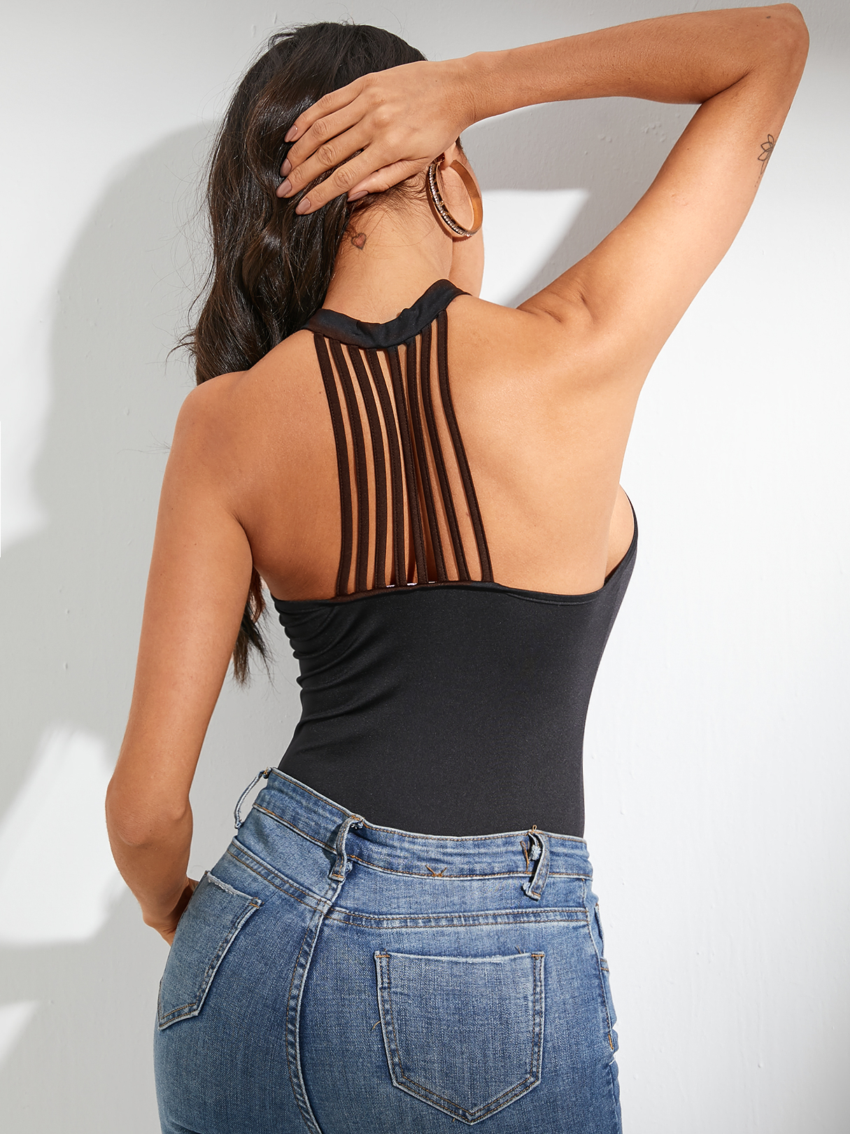 YOINS BASICS Black Backless Design Halter Cami