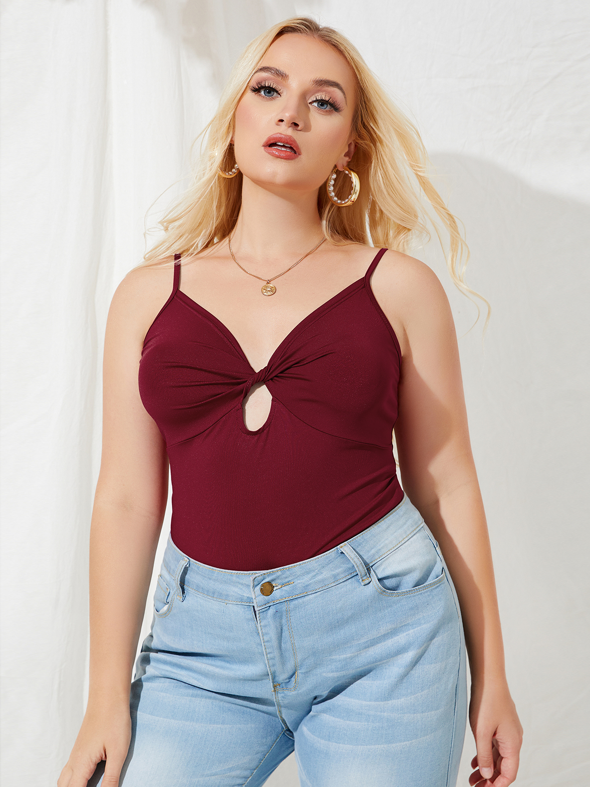 YOINS Plus Size Spaghetti Hollow Design Twist Sleeveless Cami