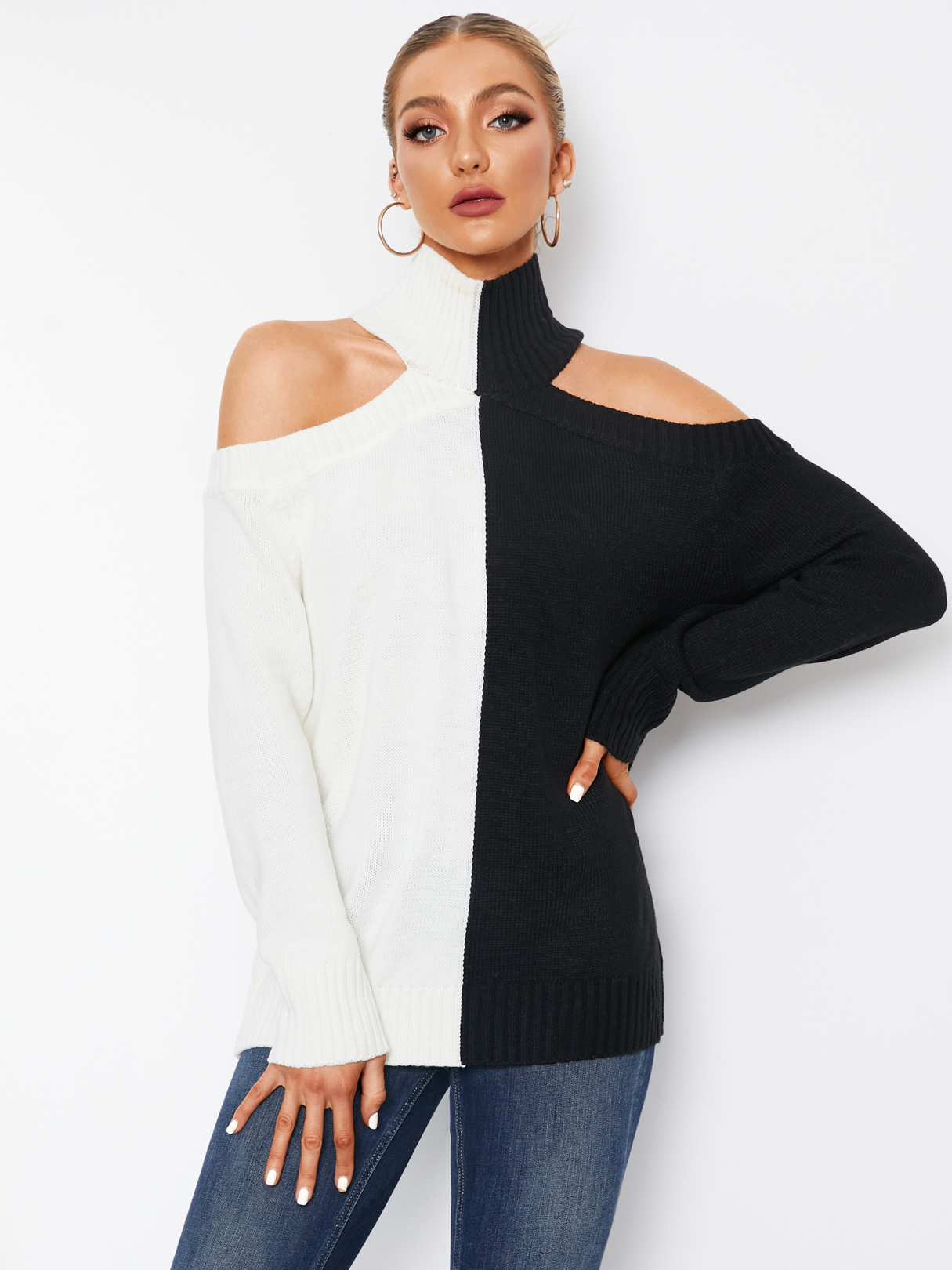 YOINS Black & White Patchwork Design High Neck Sweater