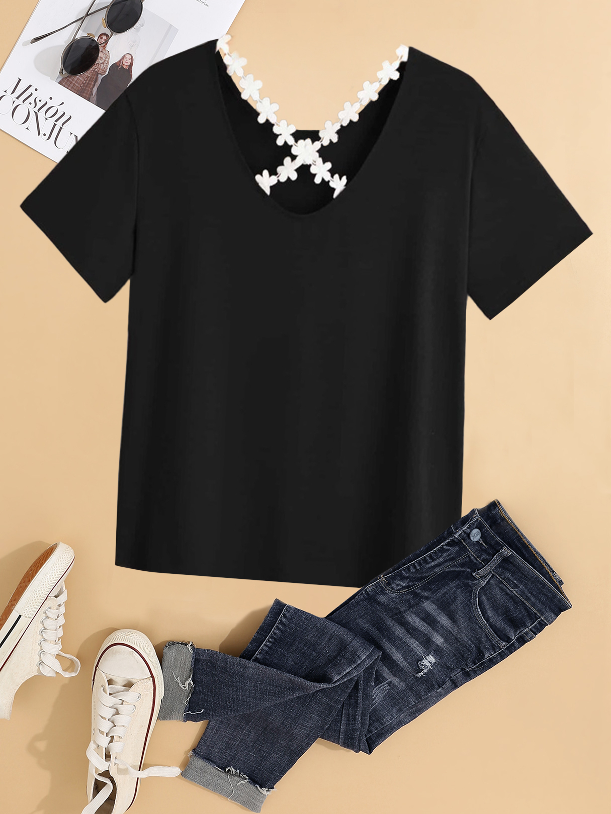 Plus Size Round Neck Criss-cross Short Sleeves Tee