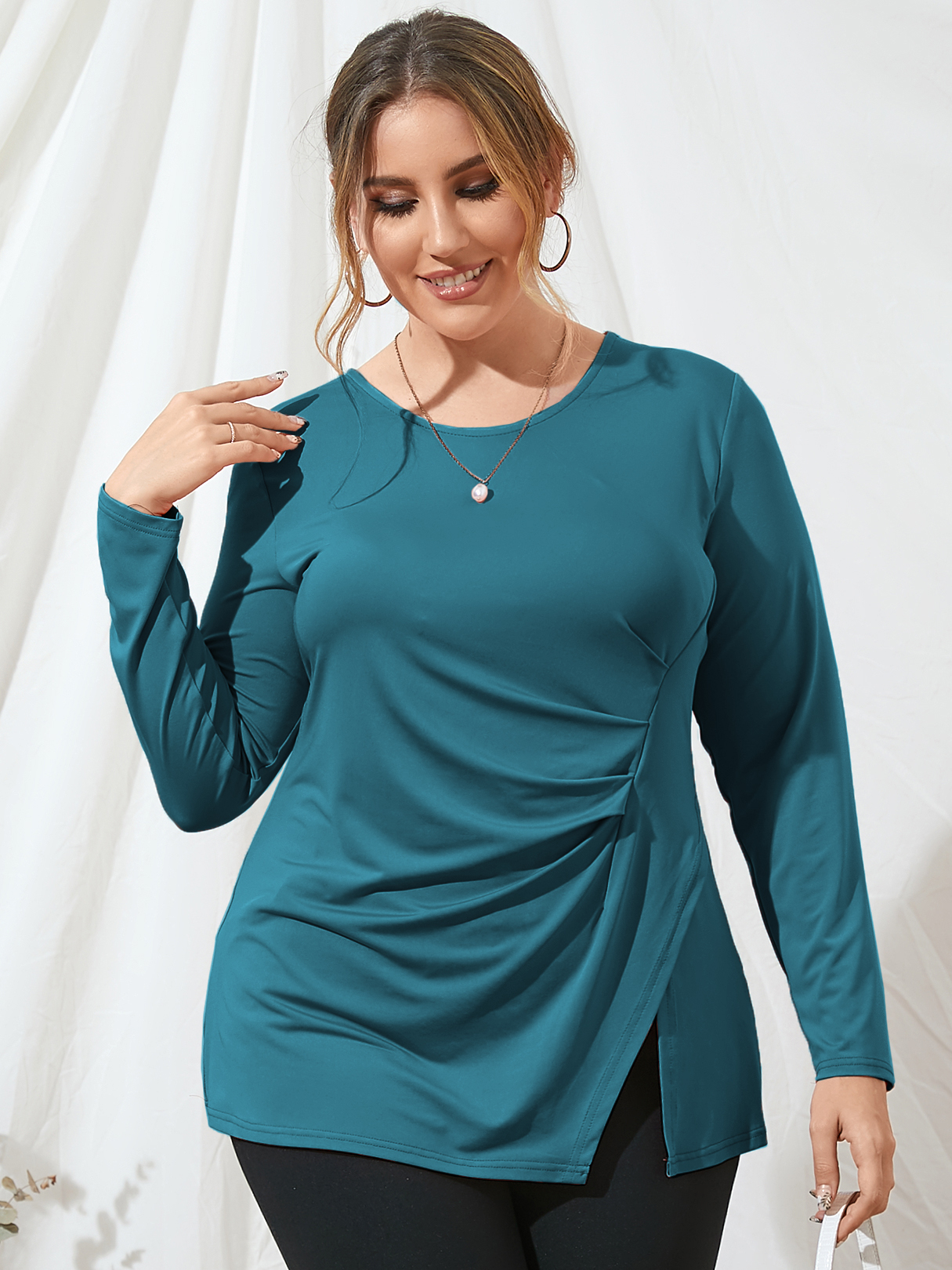 YOINS BASICS Plus Size Round Neck Slit Design Long Sleeves Tee
