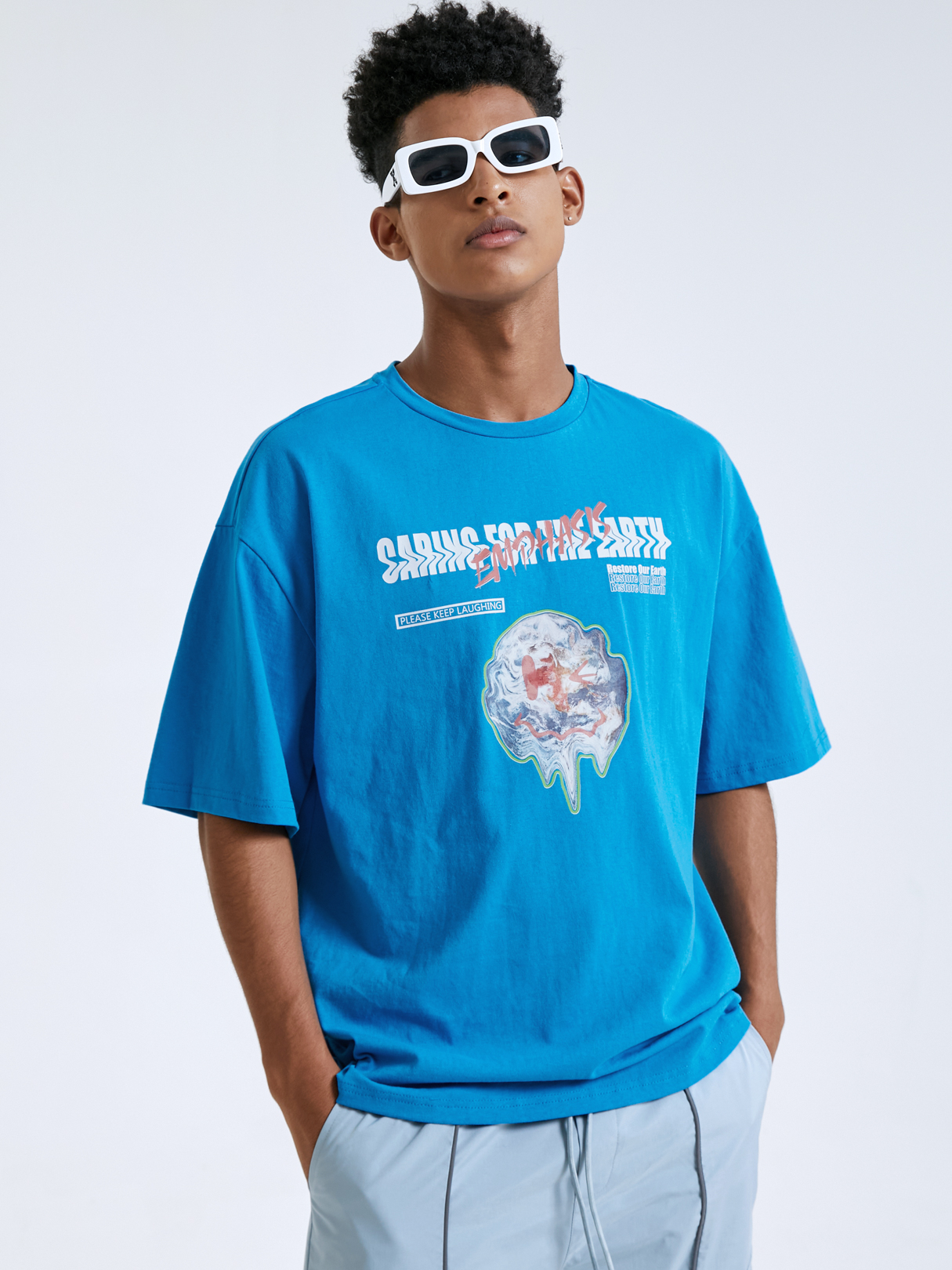 Men 100% Cotton Earth And Smile Print T-shirt