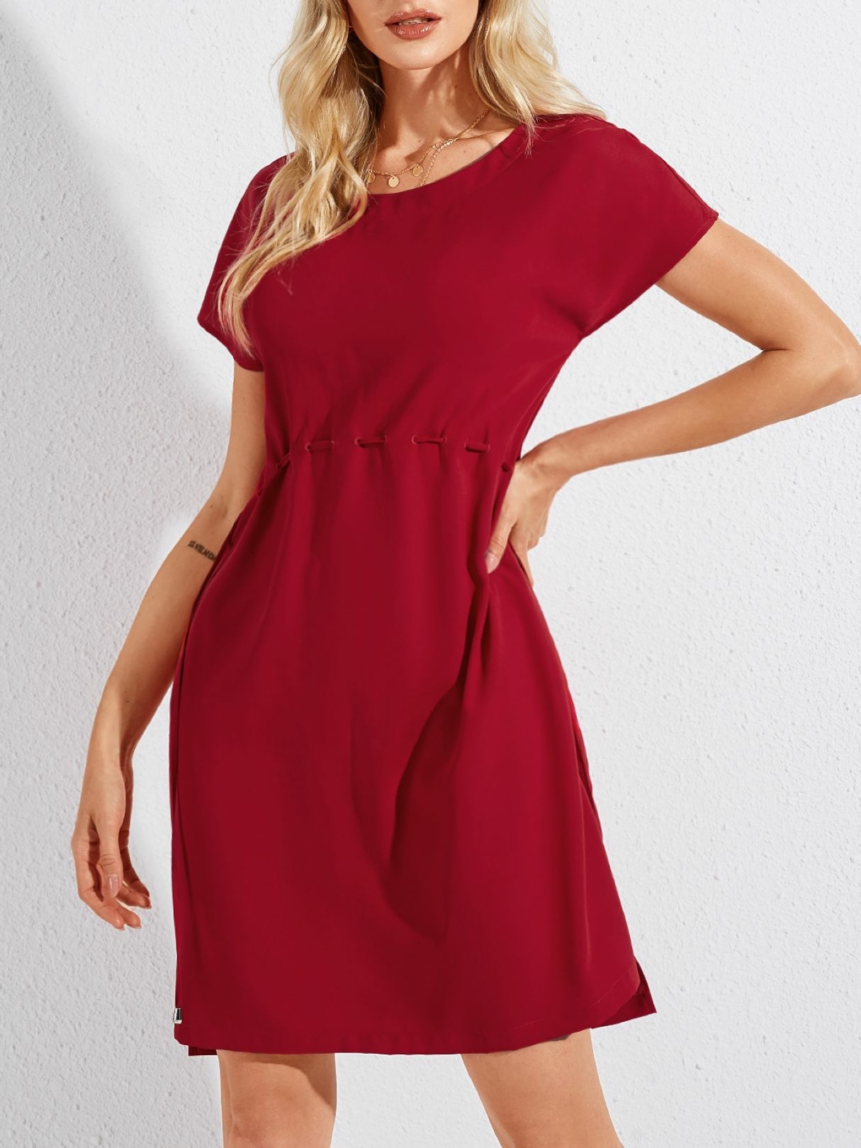 YOINS Red Slit Design Drawstring Round Neck Short Sleeves Dress