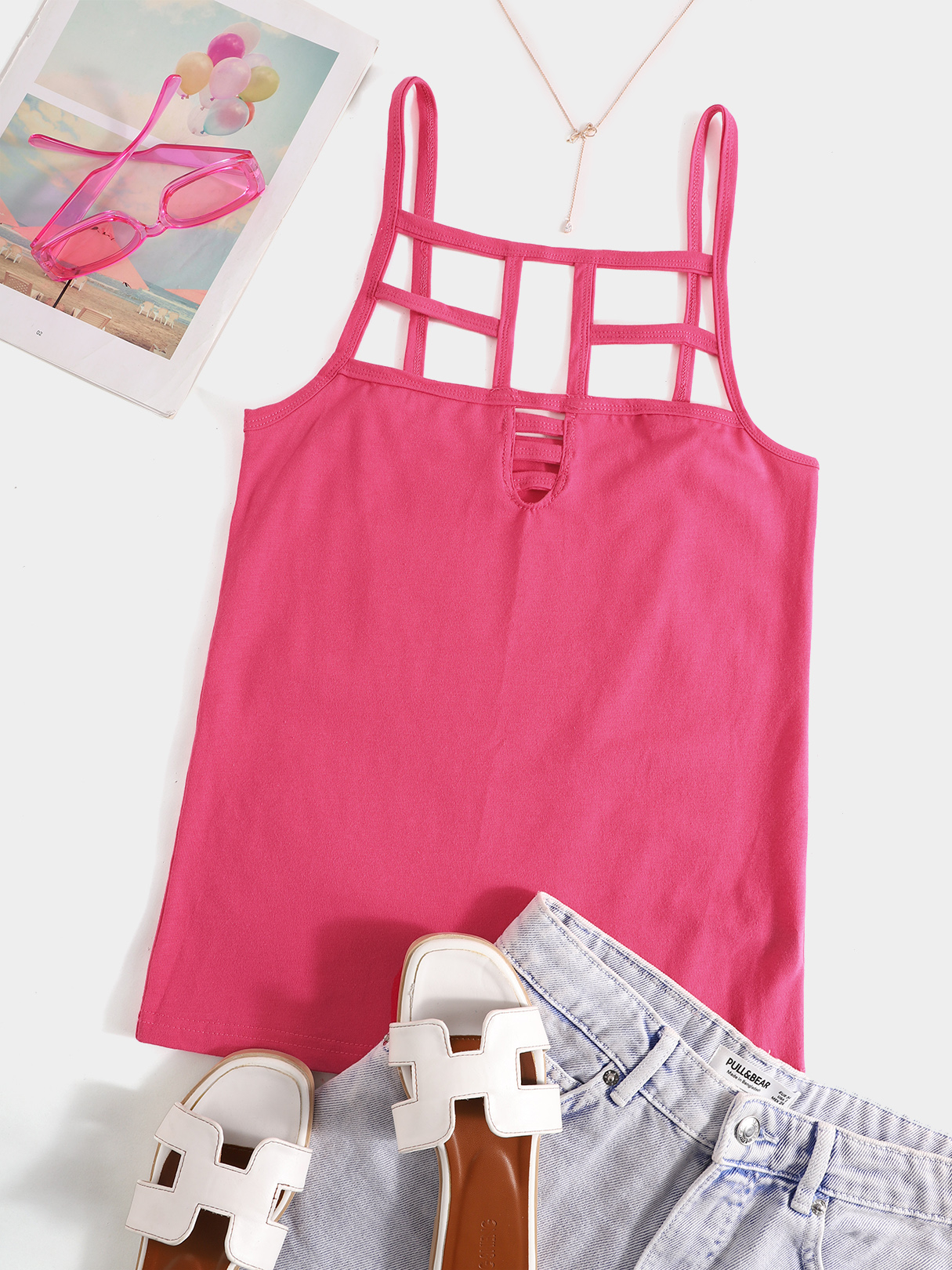 YOINS BASICS Rose Cut Out Cami
