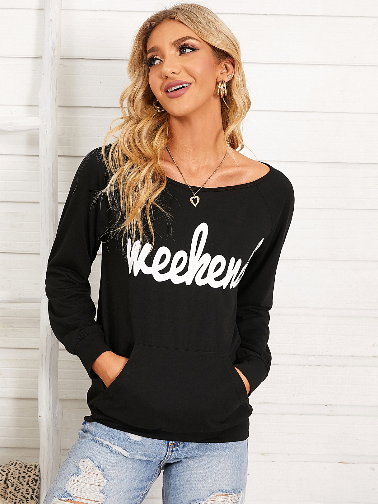 Black Letter One Shoulder Side Pockets Sweatshirt
