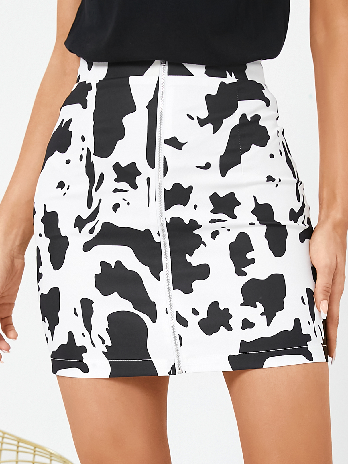 YOINS White Cow Print Zip Front Mini Skirt