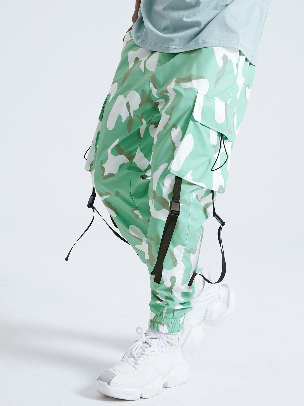 KOYYE Men Fashion Hip Hop Style Camo Print Flap Pocket Cargo Pants