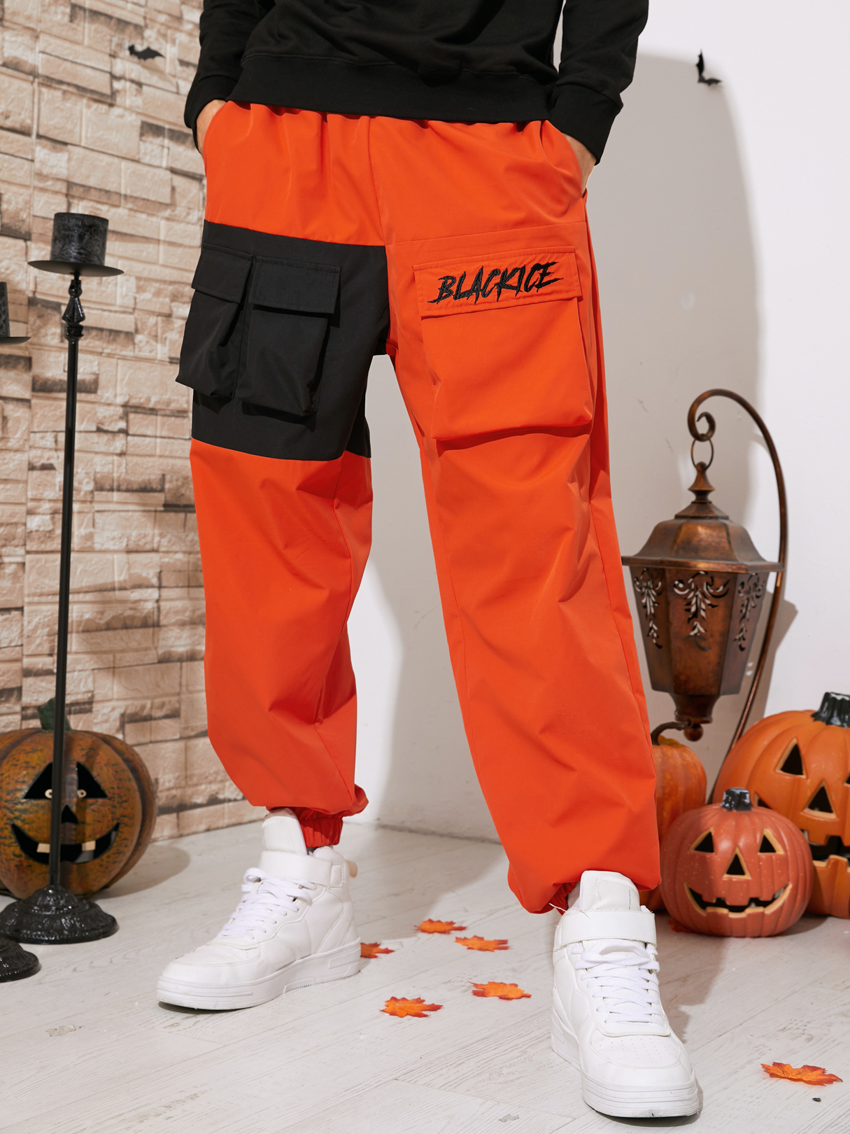 Men Letter Color Block Print Drawstring Waist Cargo Pants For Halloween