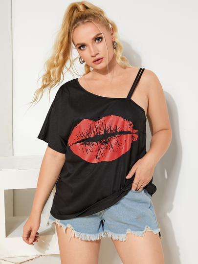 YOINS Plus Size Cold Shoulder Graphic Short Sleeves Tee