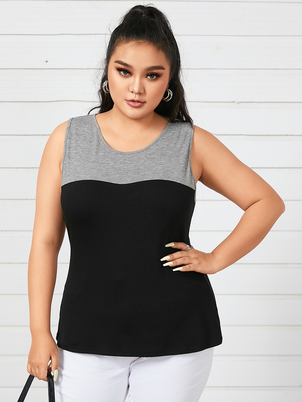 YOINS BASICS Plus Size Crew Neck Patchwork Sleeveless Tank Top