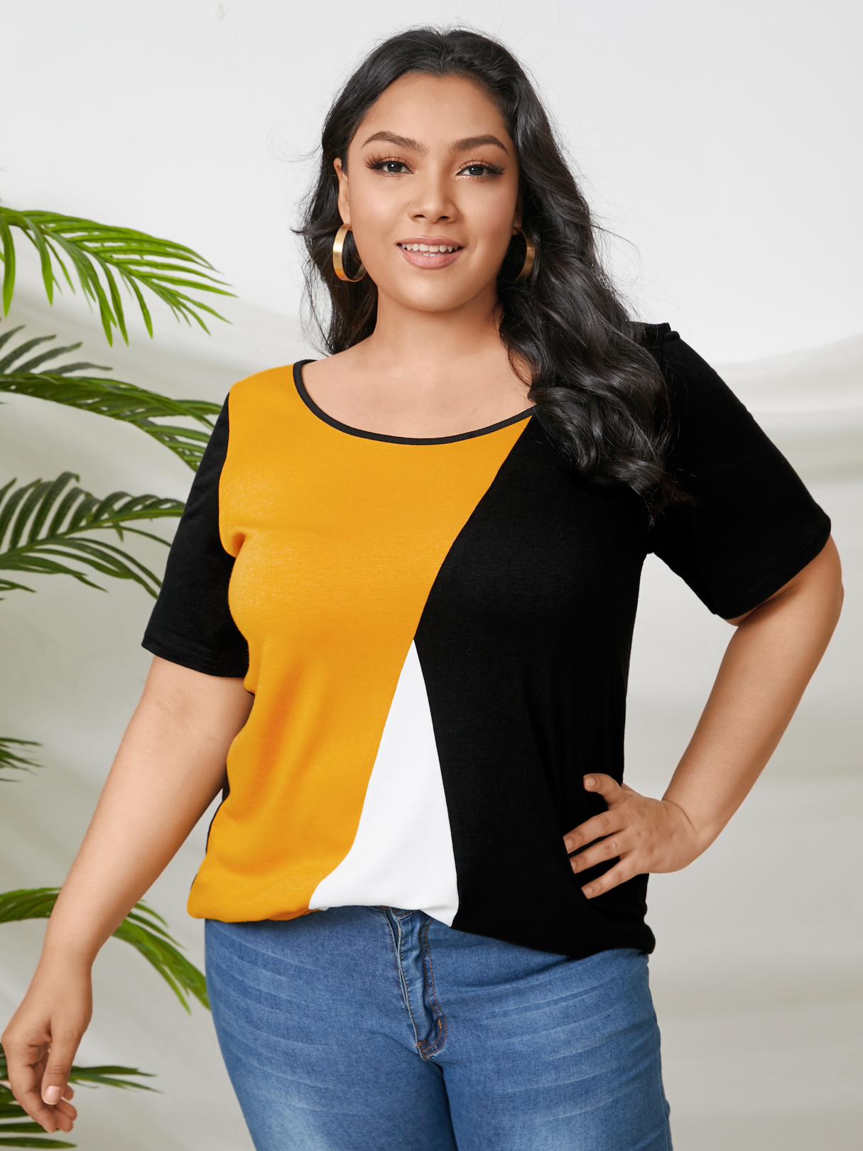 YOINS Plus Size Round Neck Color Block Patchwork Design Short Sleeves Tee
