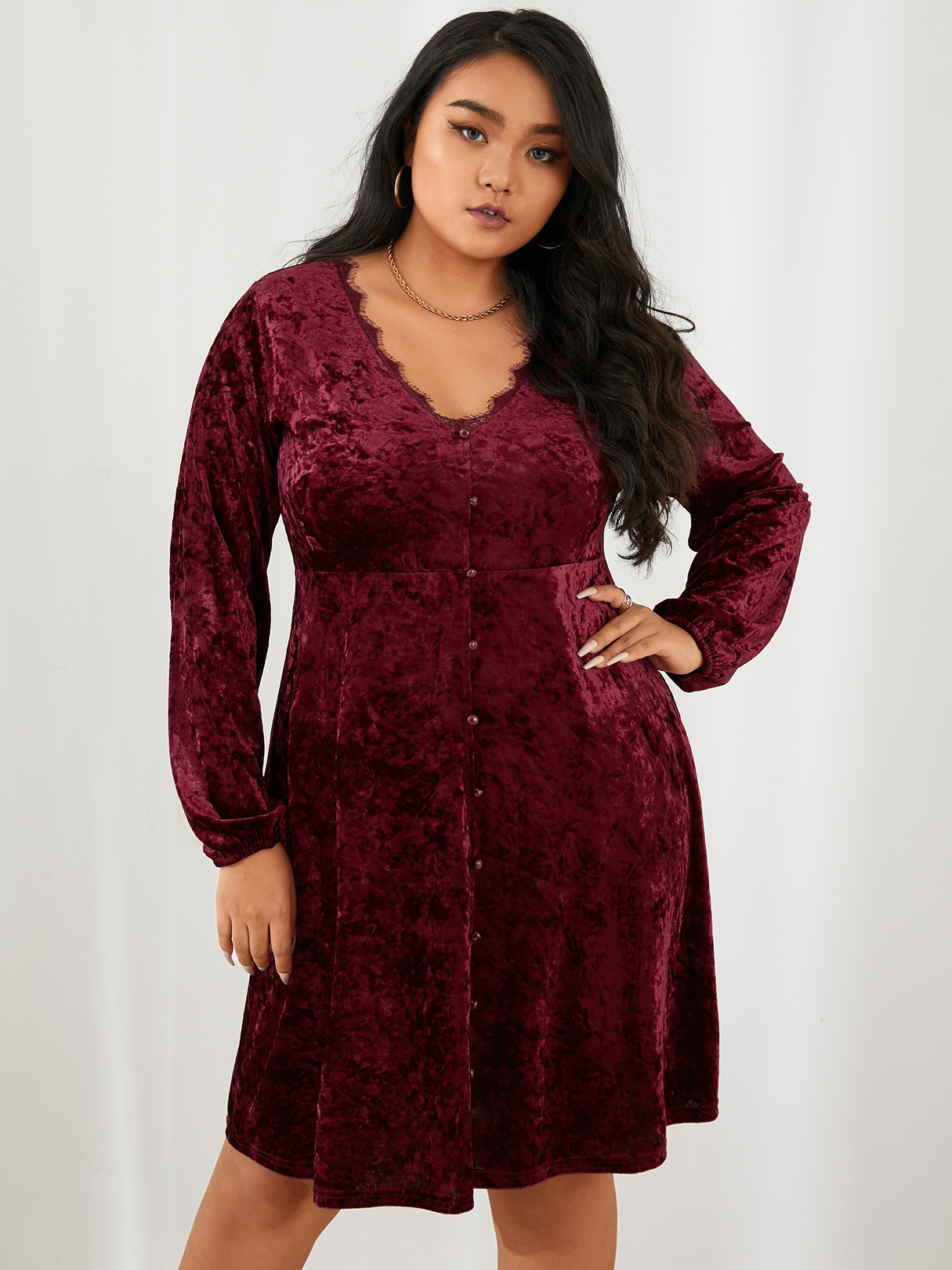 YOINS Plus Size V-neck Lace Long Sleeves Mini Dress