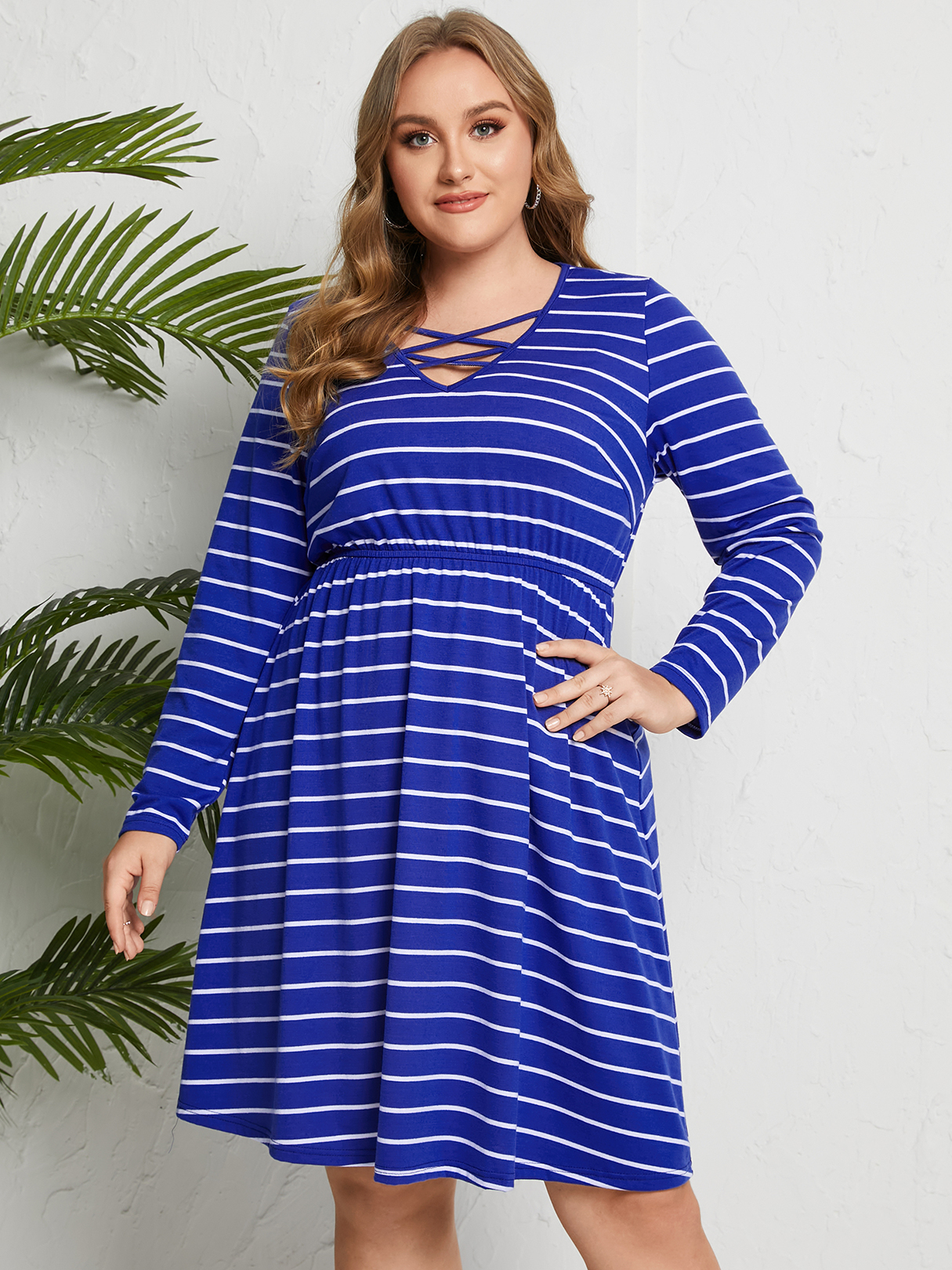 YOINS Plus Size V-neck Striped Criss-Cross Long Sleeves Dress