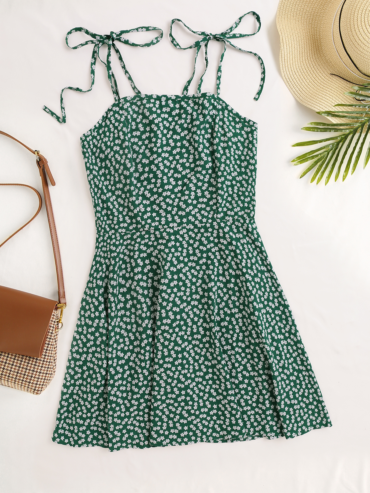 Green Calico Tie-up Design Sleeveless Mini Dress